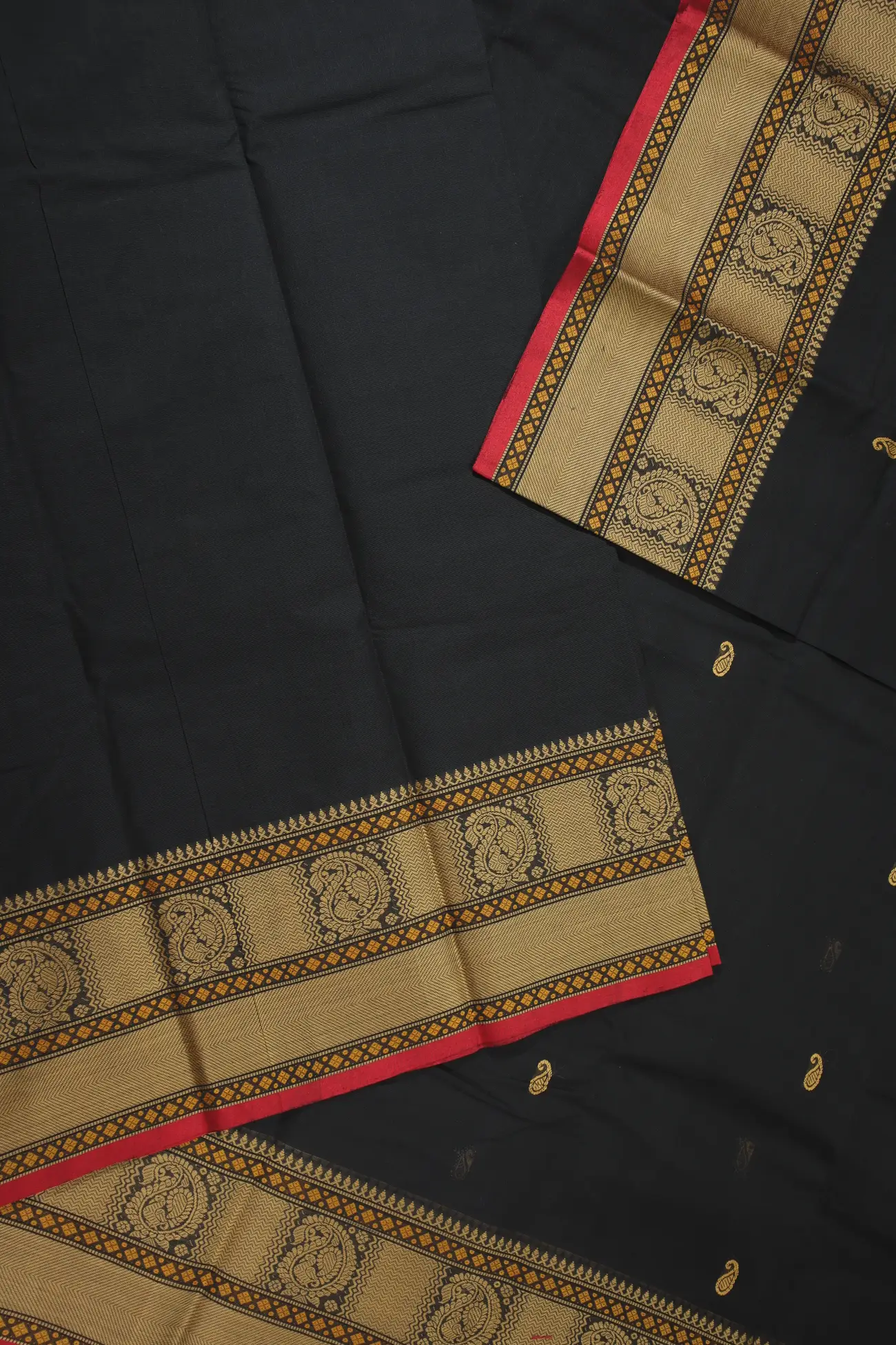 black-mango-peacock-kanchi-cotton-saree-uu005363-e