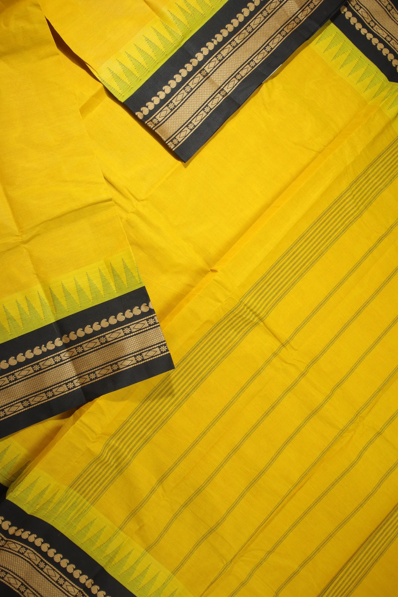 yellow-temple-mango-kanchi-cotton-korvai-saree-uu005383-b