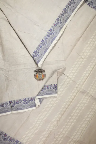 off-white-flower-grand-chettinad-saree-gc001773-a