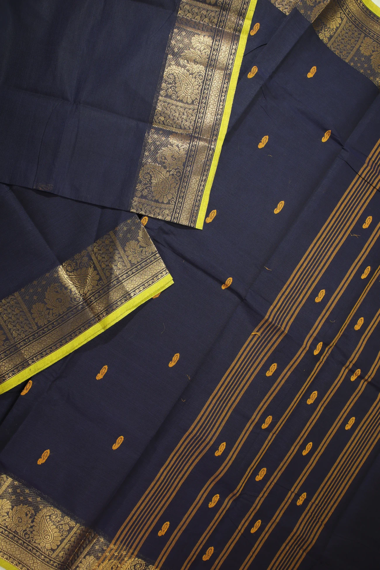 navy-mango-grand-chettinad-saree-gc001799-b