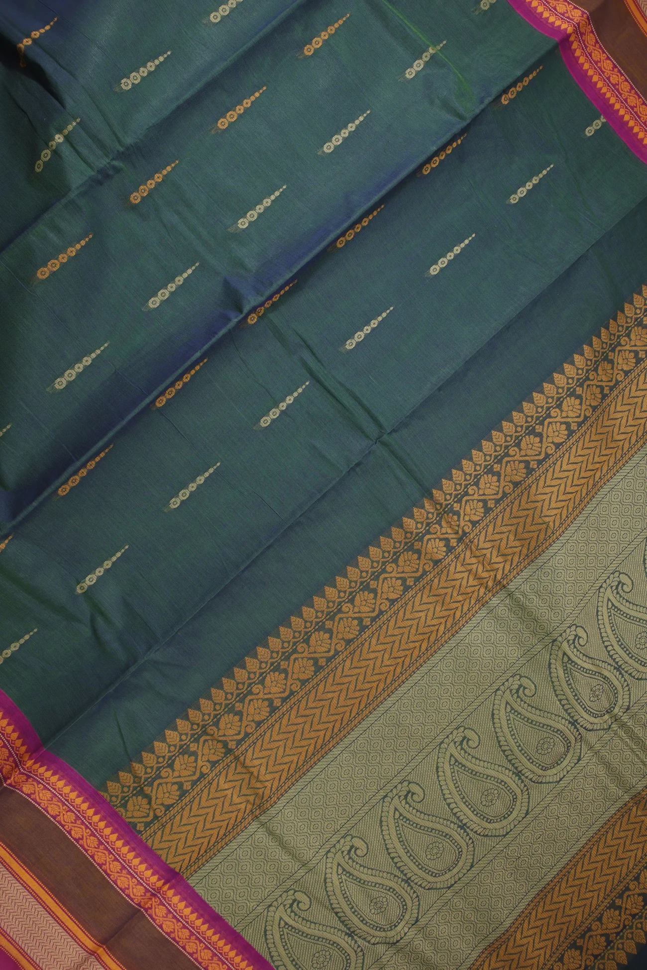 peacock-blue-rain-drops-mallimokku-kanchi-cotton-saree-uu005391-d