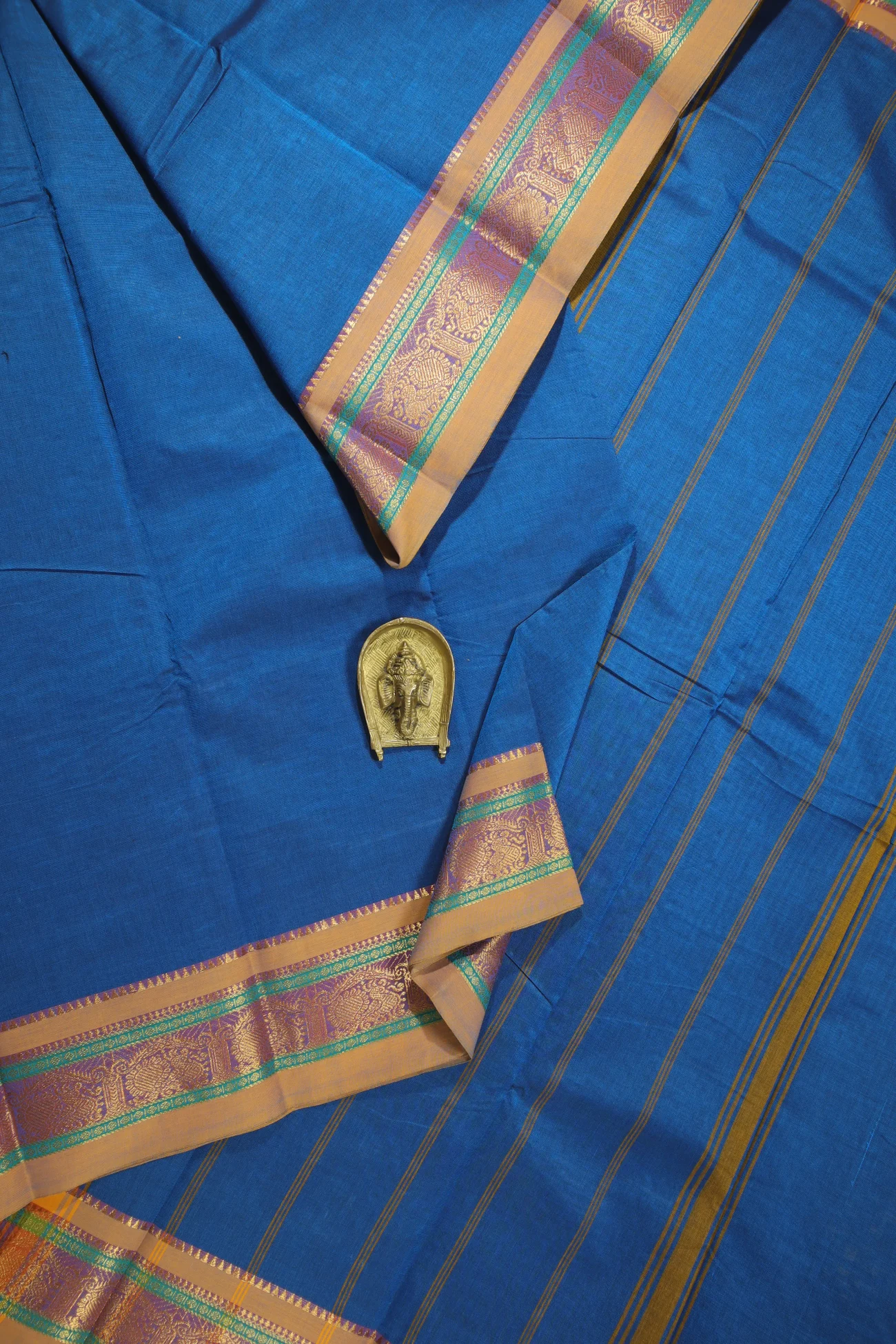 blue-peacock-kundavai-saree-kun000014-a