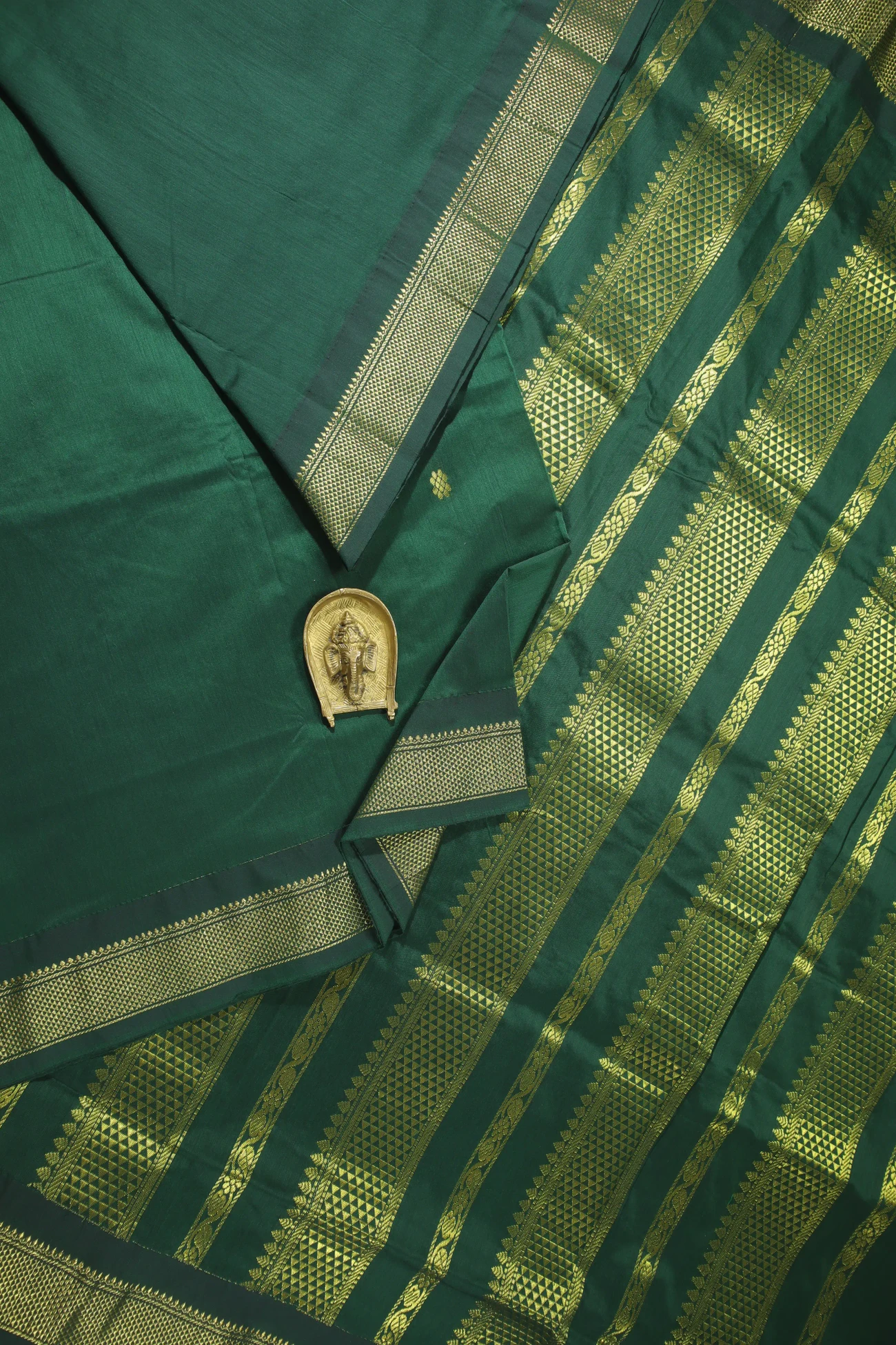 dark-green-bavanji-border-kalyani-cotton-kc000163-a