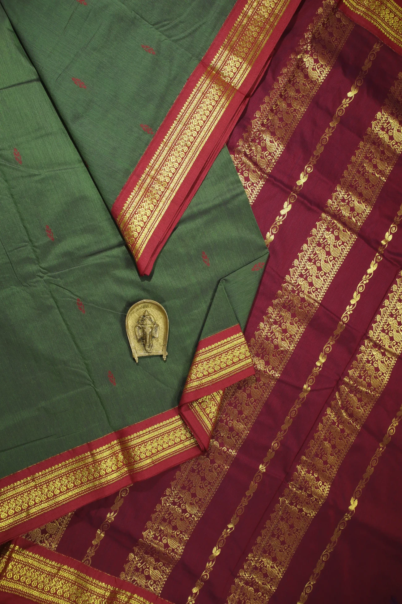 dark-green-peacock-kalyani-cotton-madisar-kc000177-a