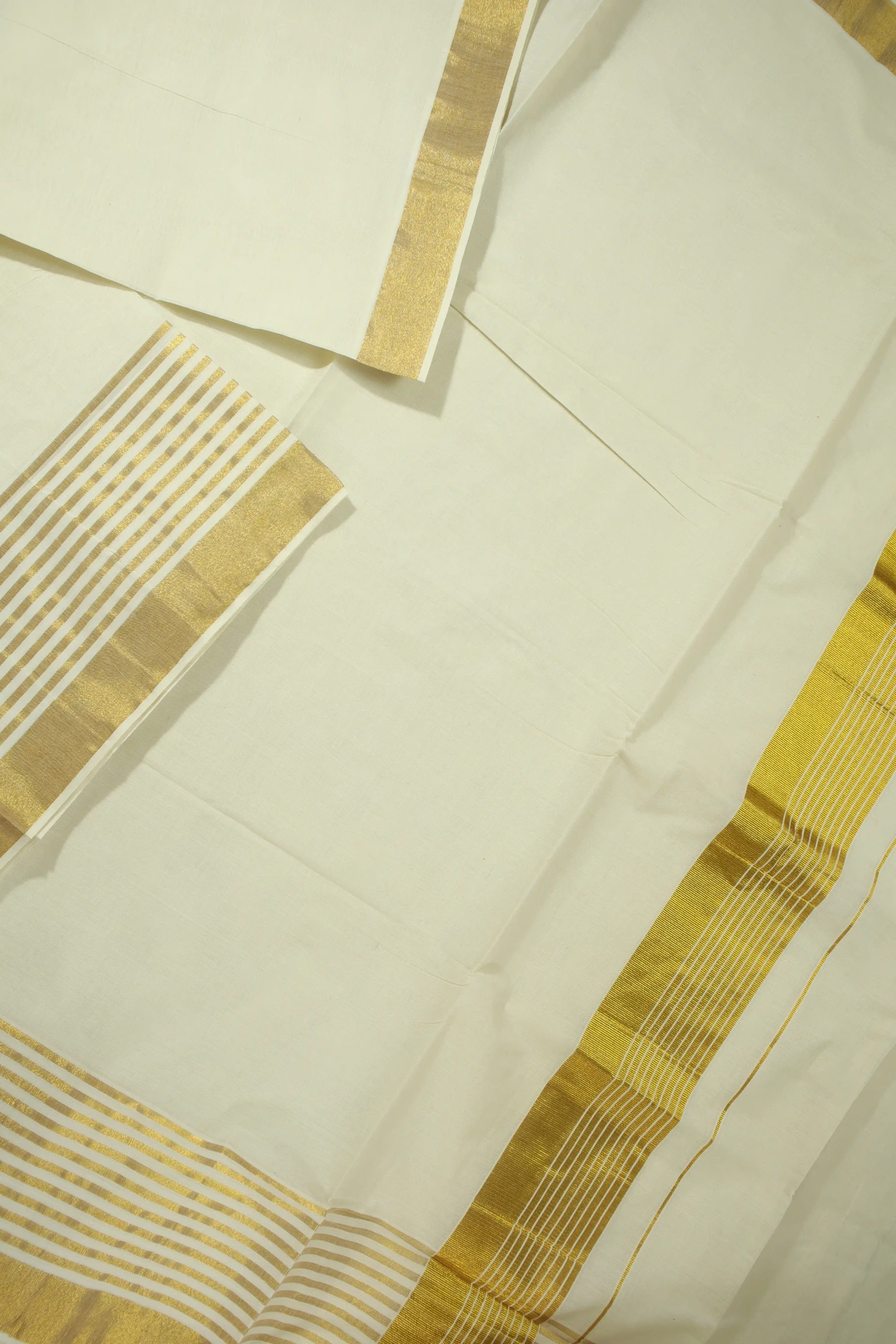 ivory-plain-kerala-saree-kls000188-b