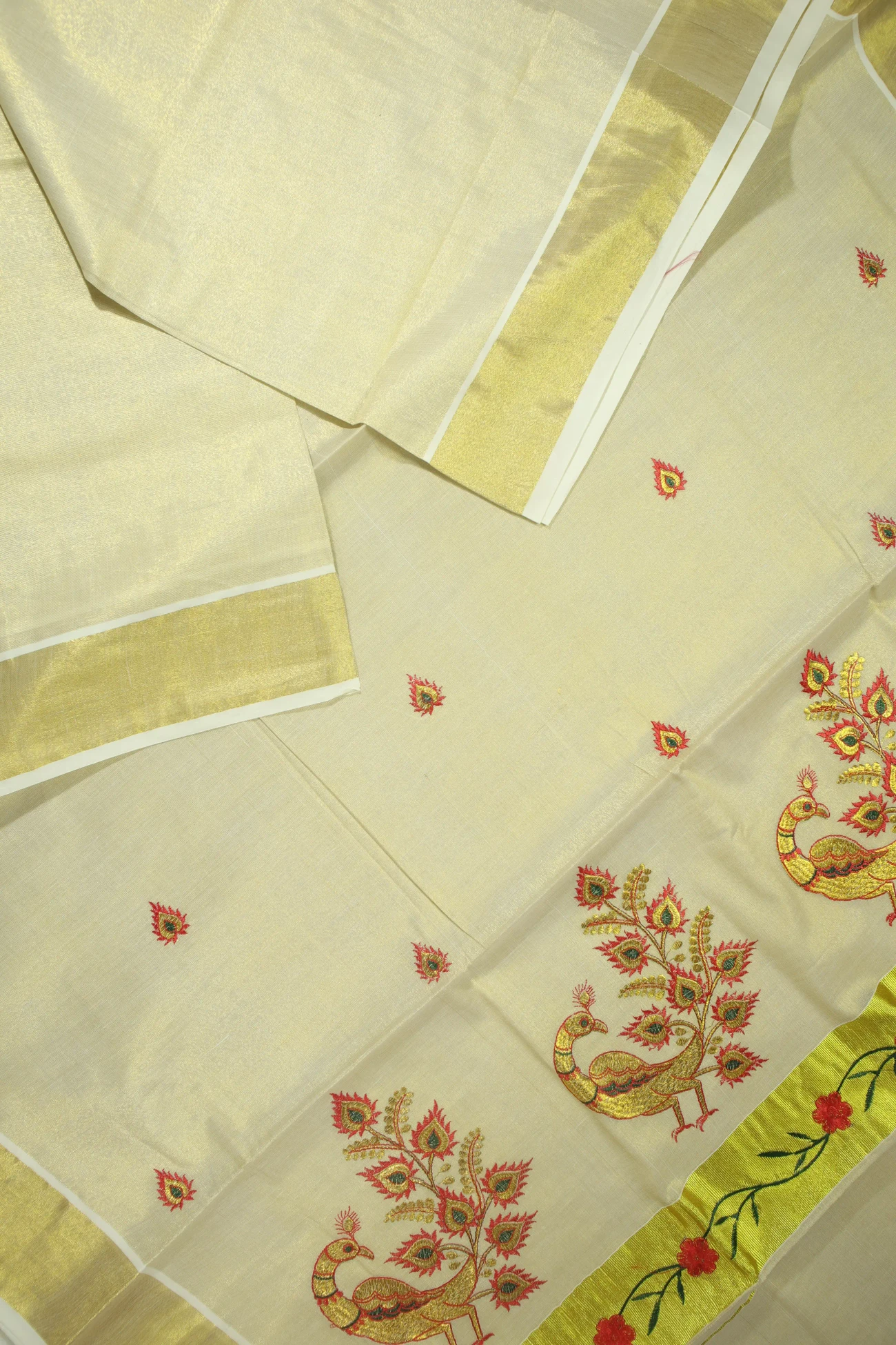 ivory-peacock-kerala-saree-kls000207-b