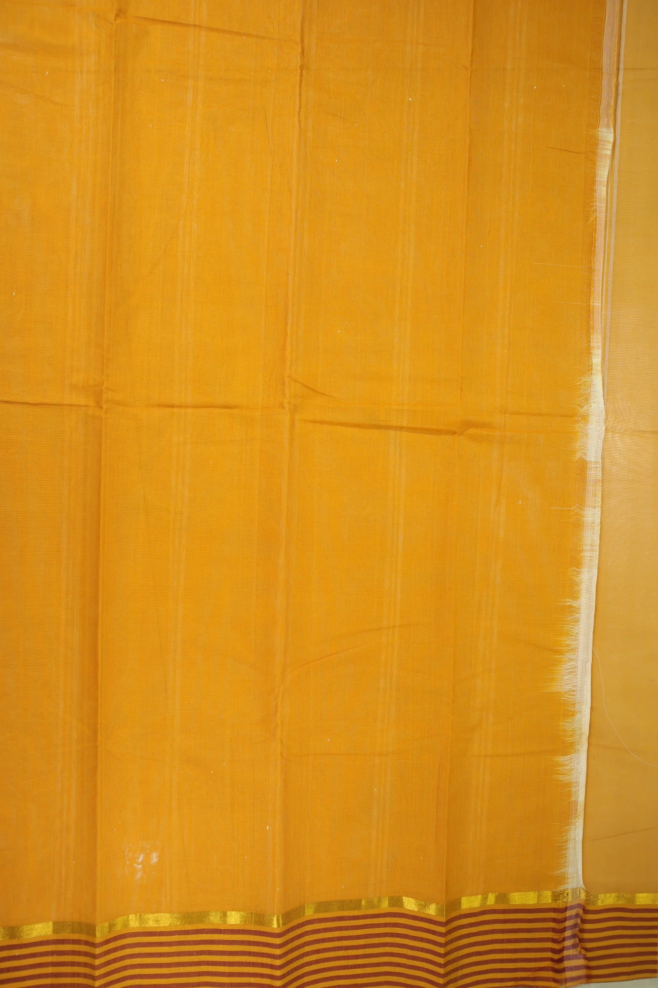 off-white-plain-coimbatore-cotton-saree-cbe000273-c