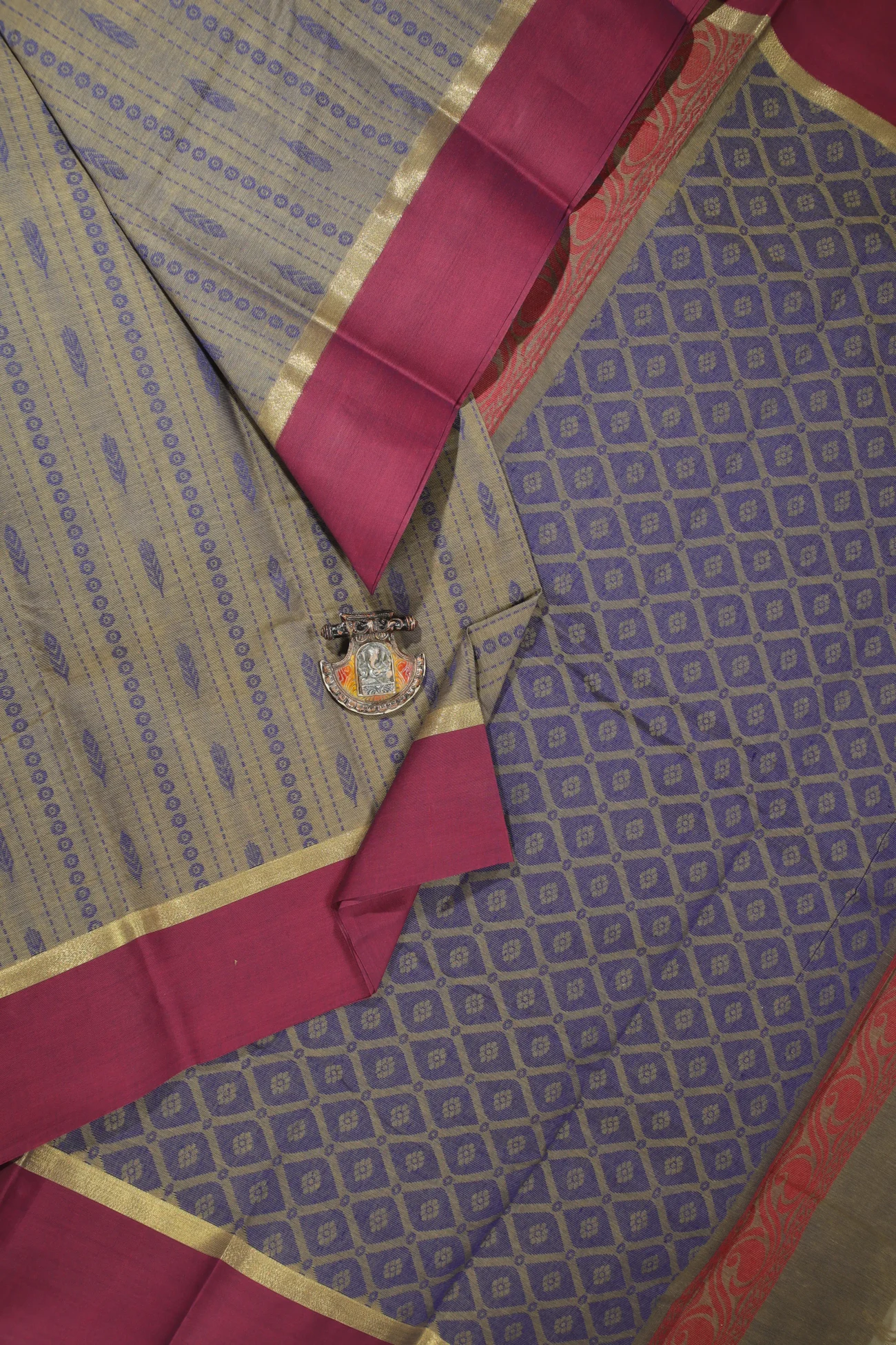 dim-gray-vertical-stripes-coimbatore-cotton-saree-cbe000324-a