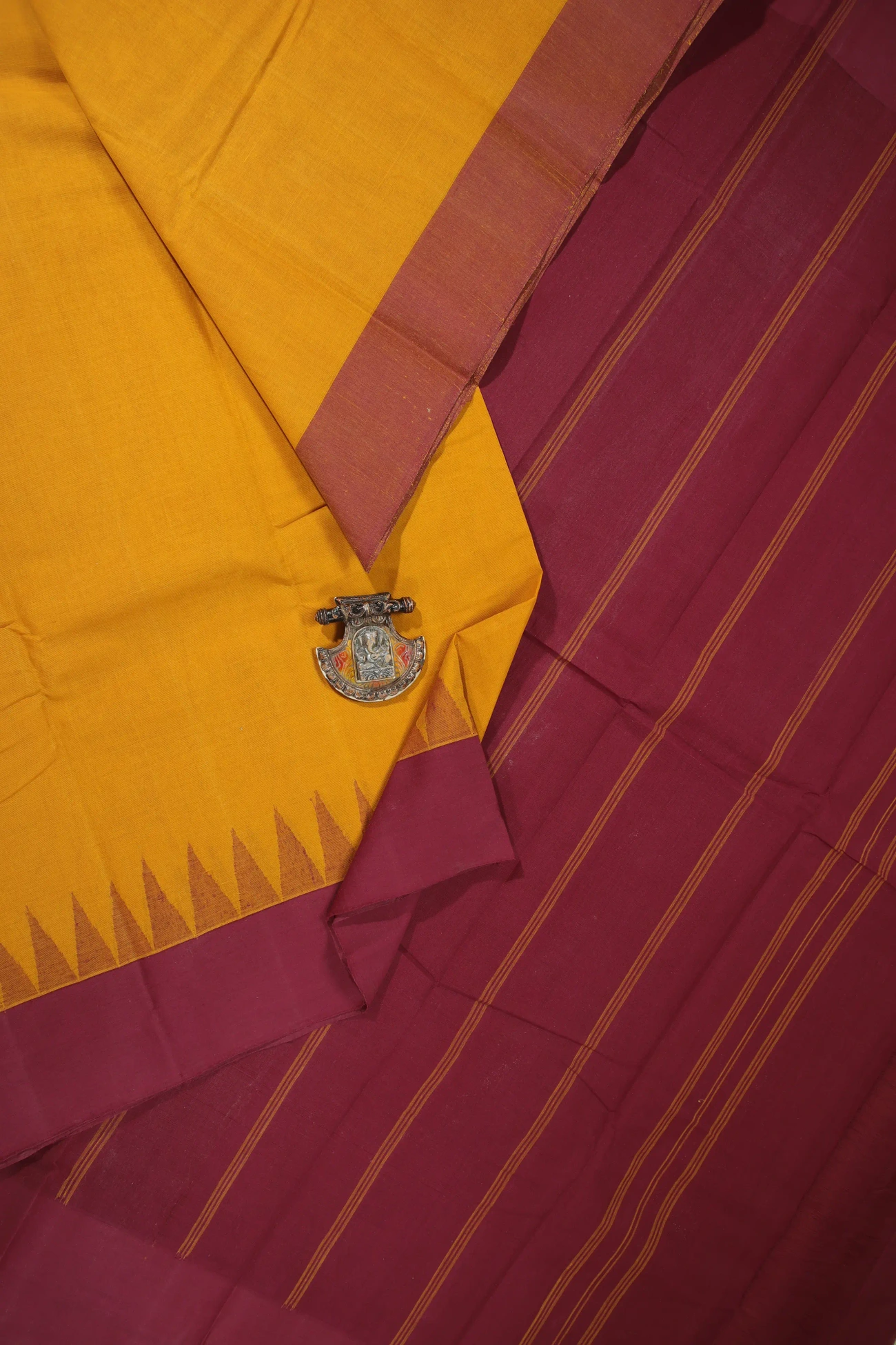 mustard-oosi-gopuram-coimbatore-cotton-saree-cbe000370-a