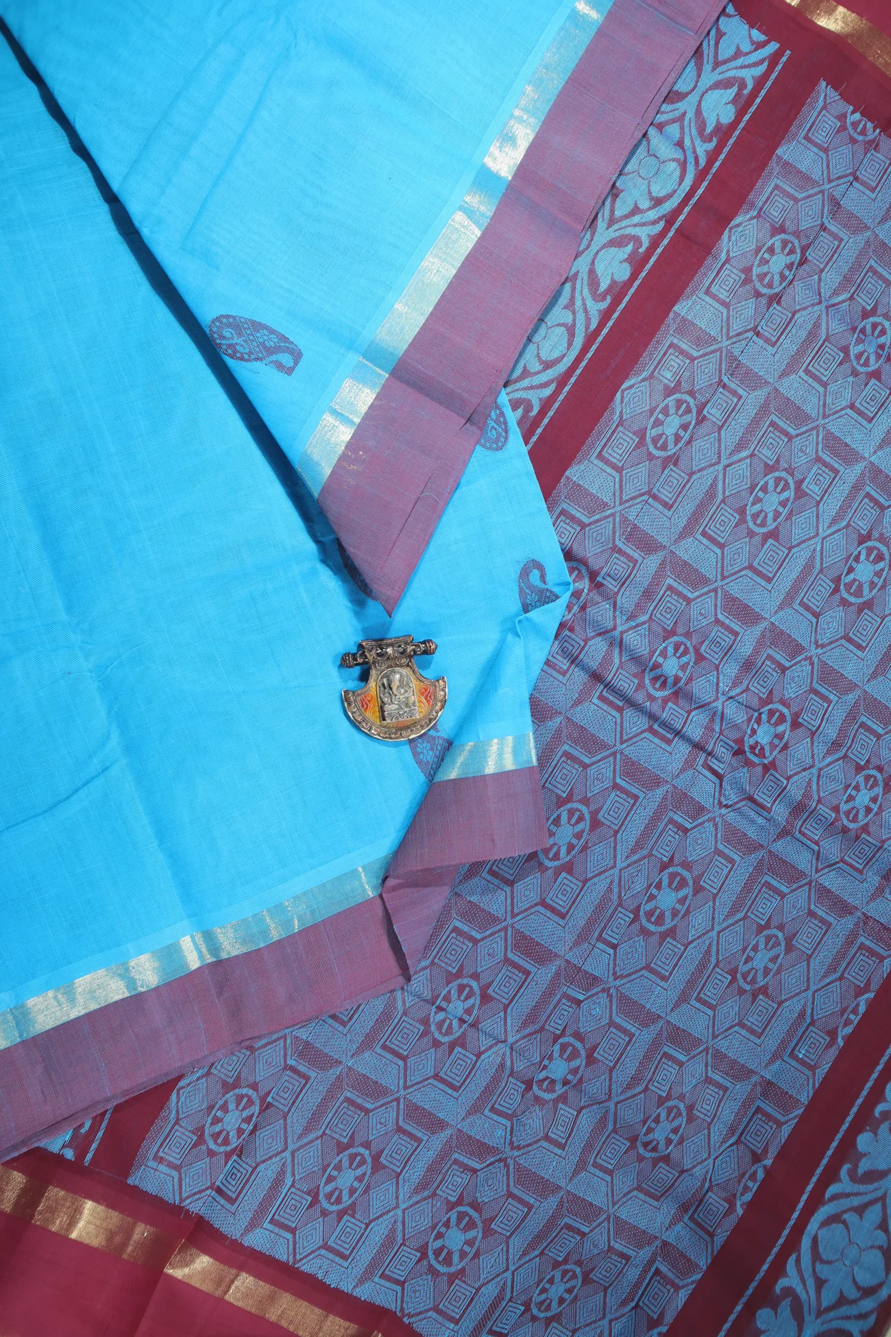 sky-blue-mango-coimbatore-cotton-saree-cbe000333-a