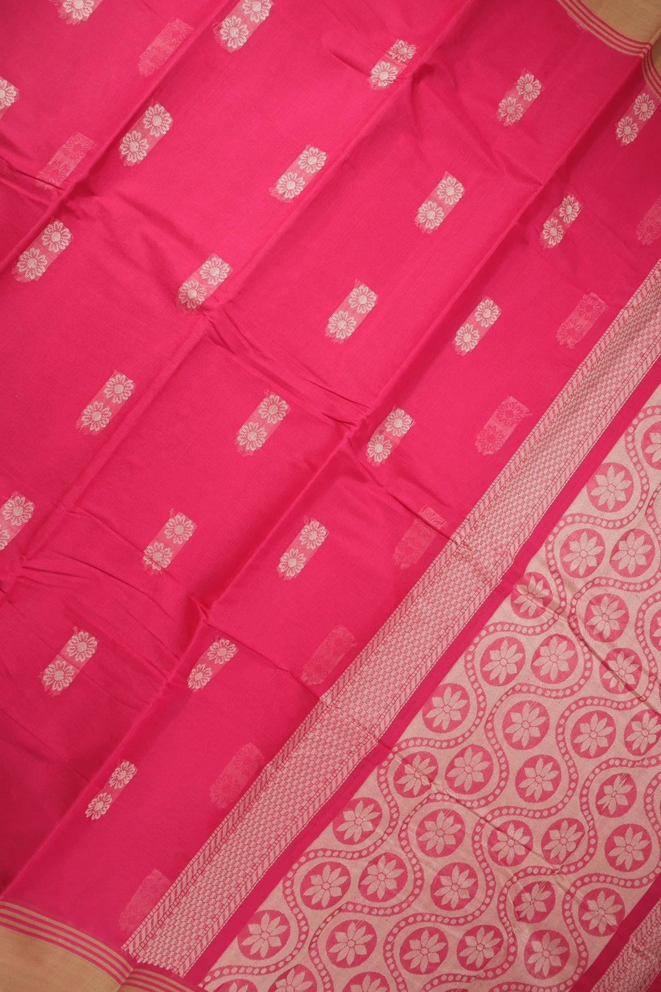 pink-flower-coimbatore-cotton-saree-cbe000320-b