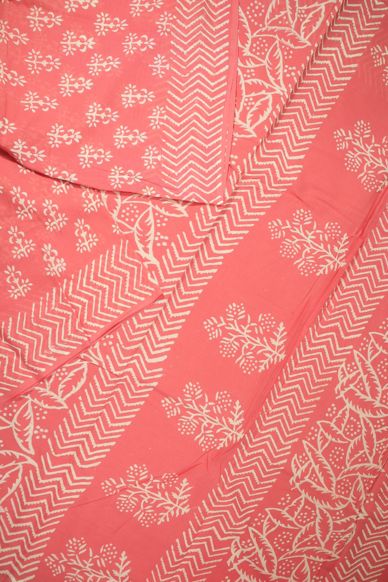 light-coral-flower-mulmul-cotton-saree-mm001800-b