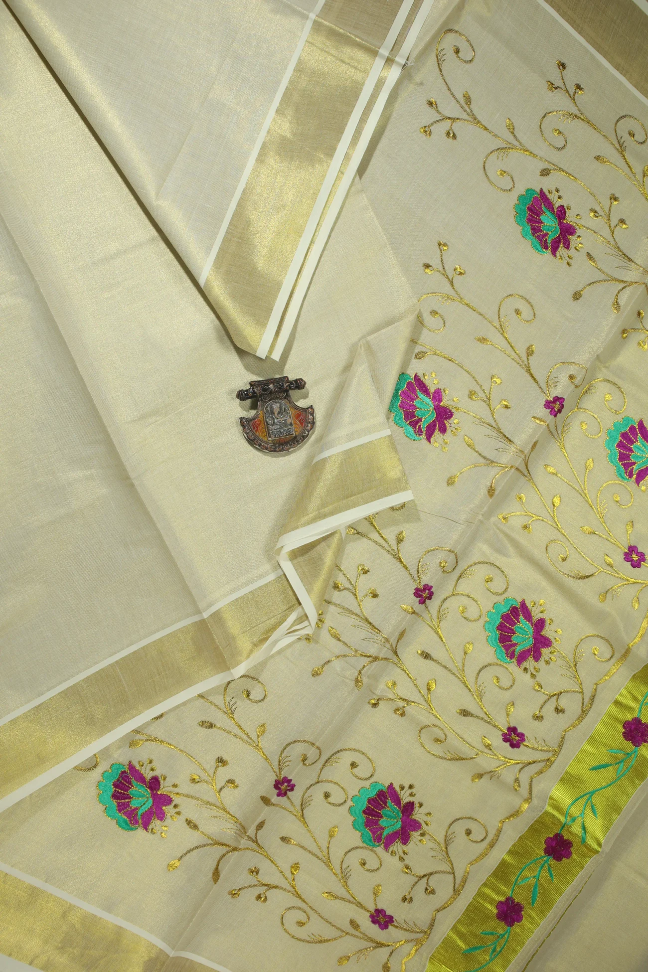 ivory-flower-kerala-saree-kls000206-a