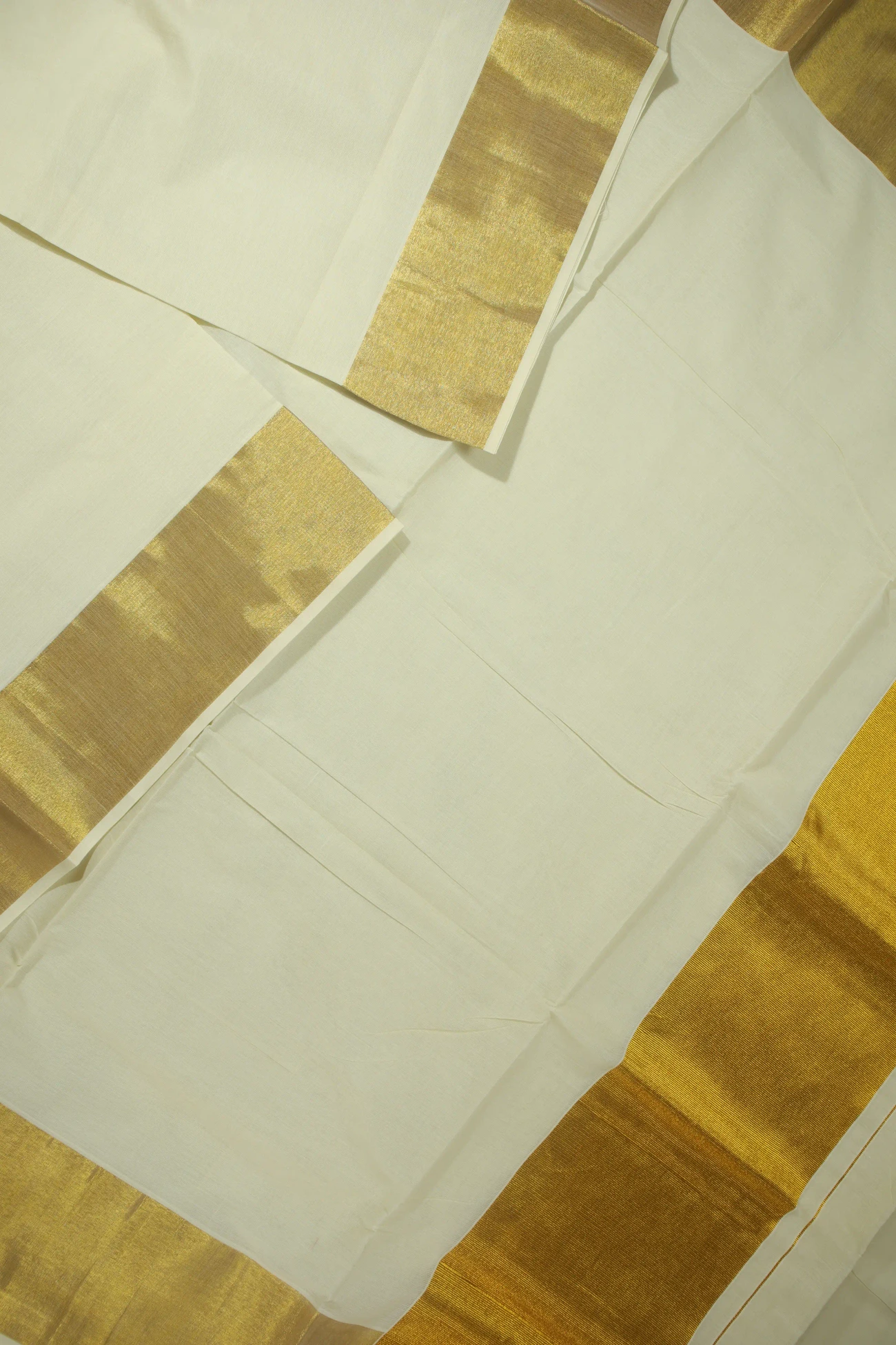 ivory-plain-kerala-saree-kls000196-b