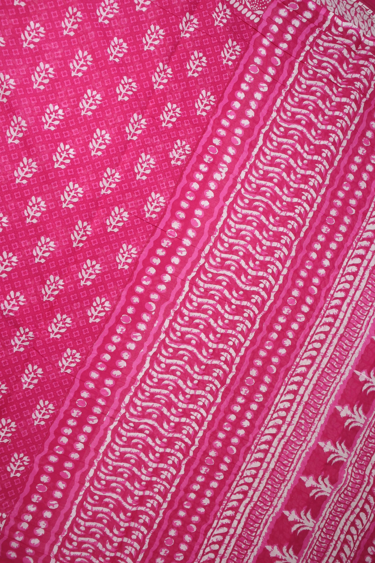 pink-flower-mulmul-cotton-saree-mm001787-c