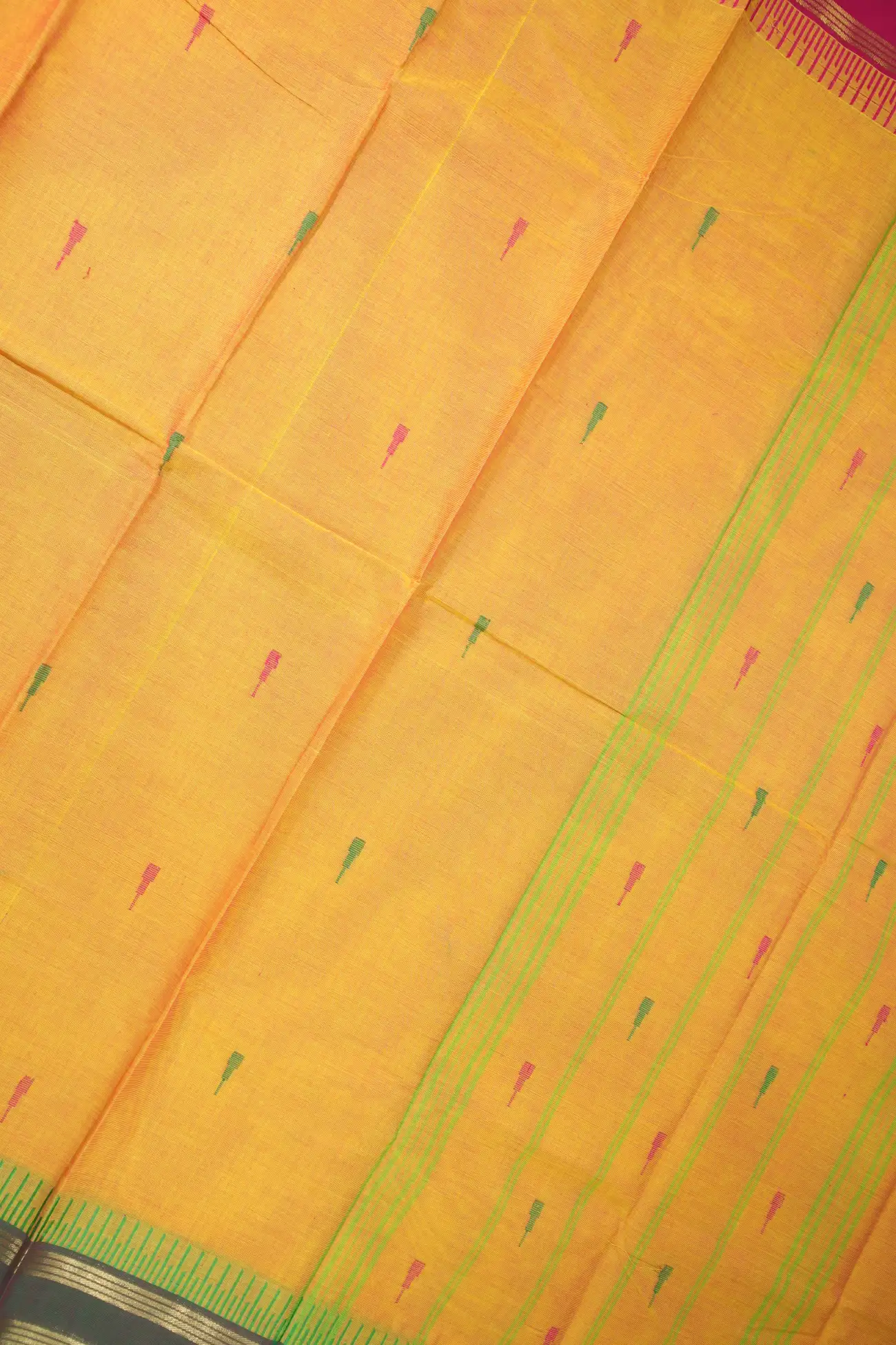 yellow-rain-drops-mallimokku-grand-chettinad-saree-gc001587-c