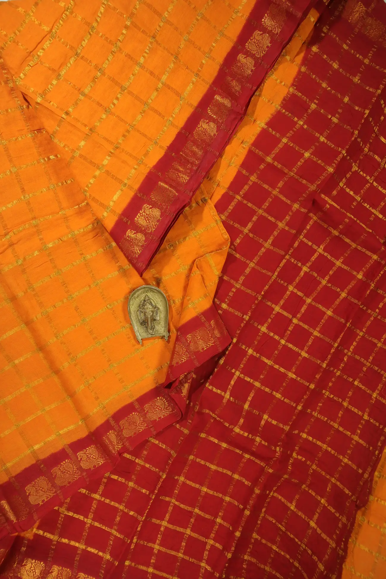 orange-peacock-madurai-sungudi-saree-ss005741-a