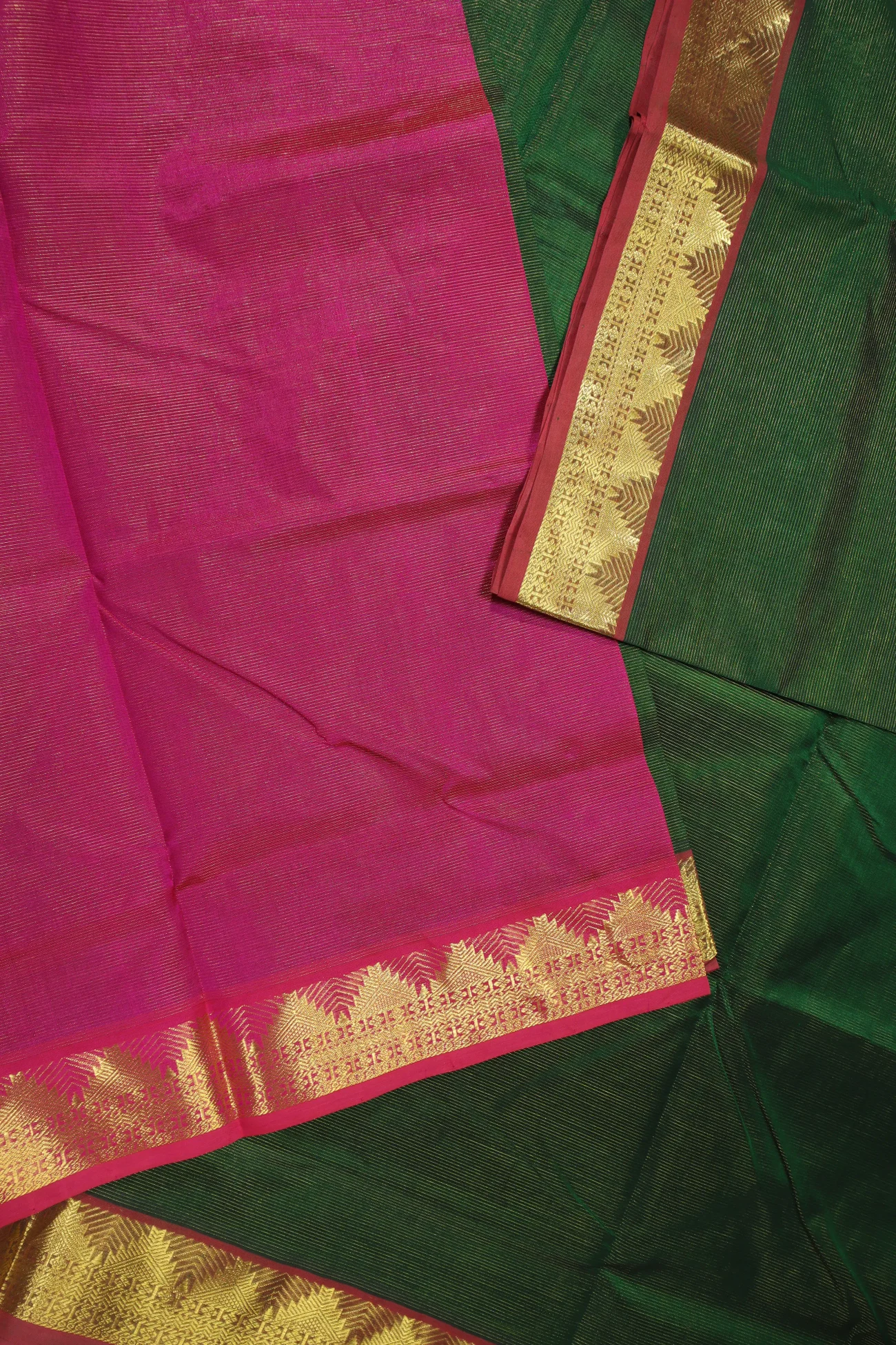 dark-green-vaira-oosi-diamond-needle-thalampoo-reku-silk-cotton-saree-sc002873-e