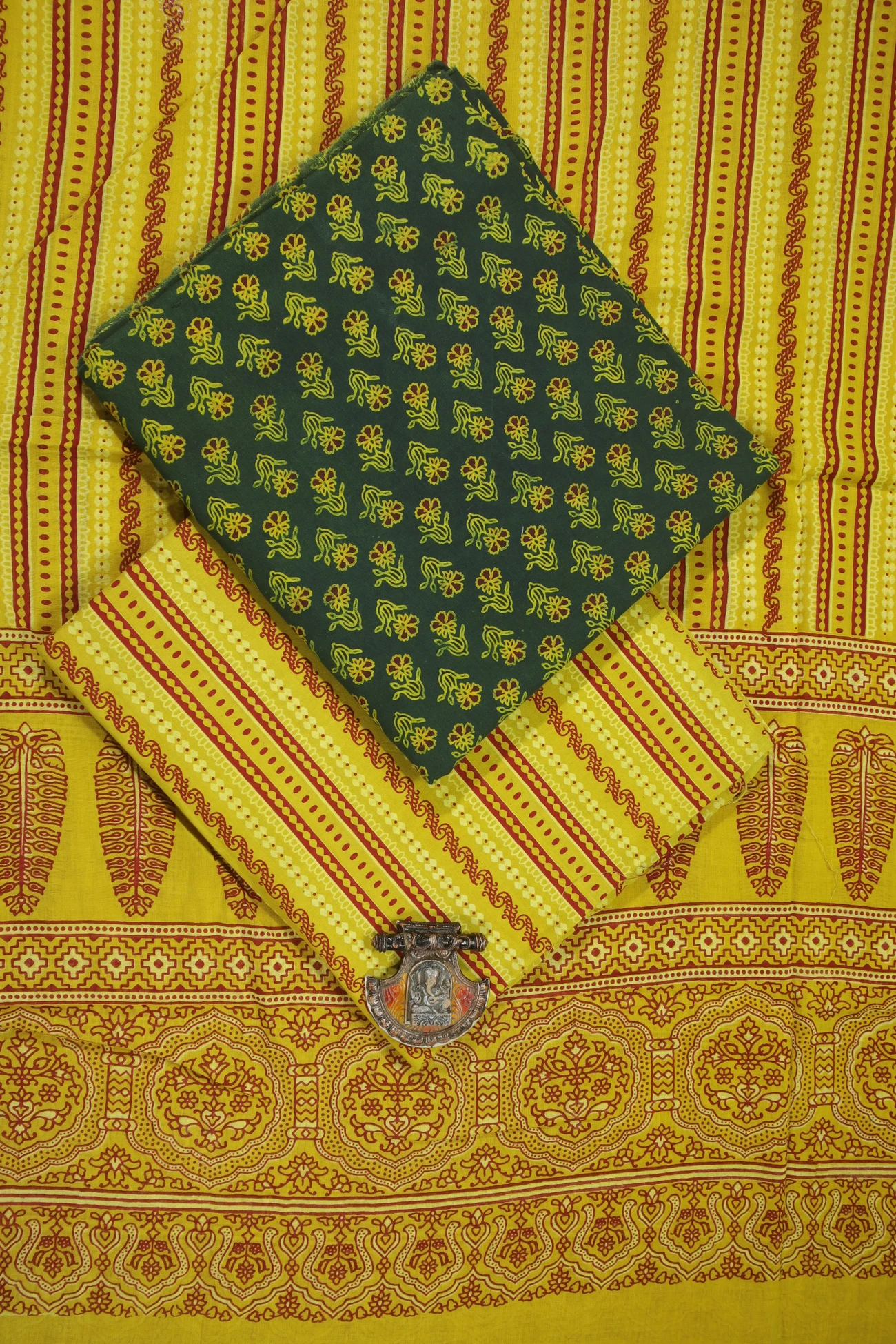 green-flower-ajrak-cotton-dress-materials-ac000384-a