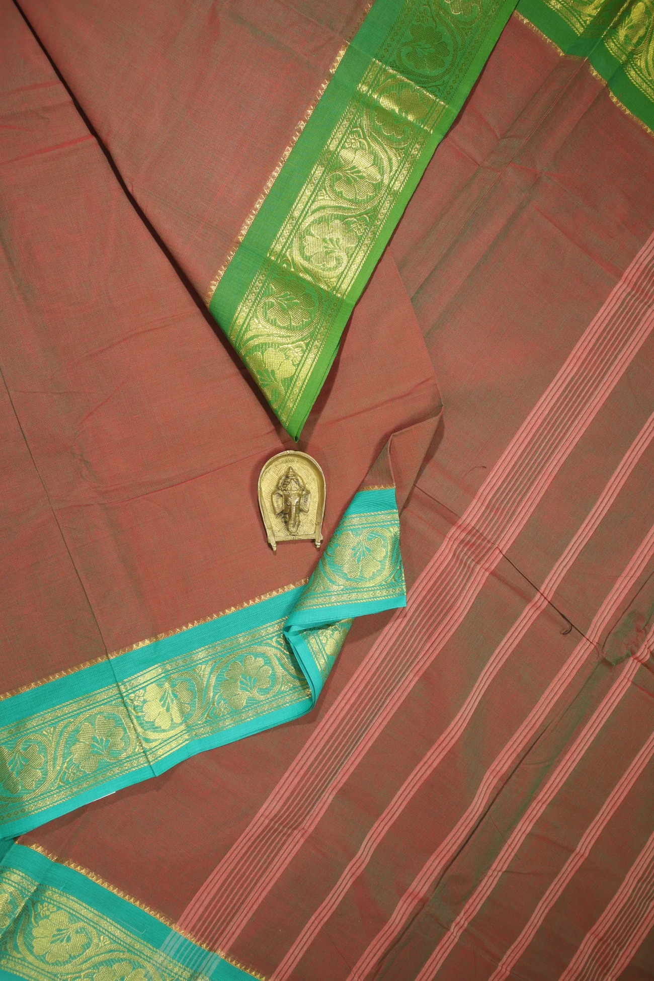 brown-flower-grand-chettinad-saree-gc001963-a