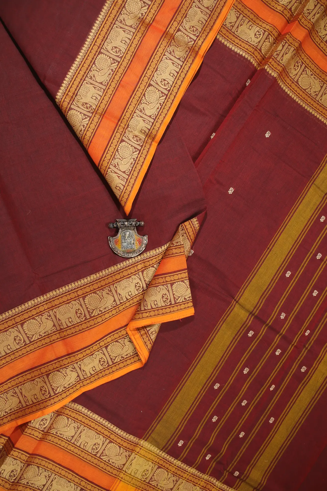 maroon-elephant-peacock-grand-chettinad-saree-gc001927-a