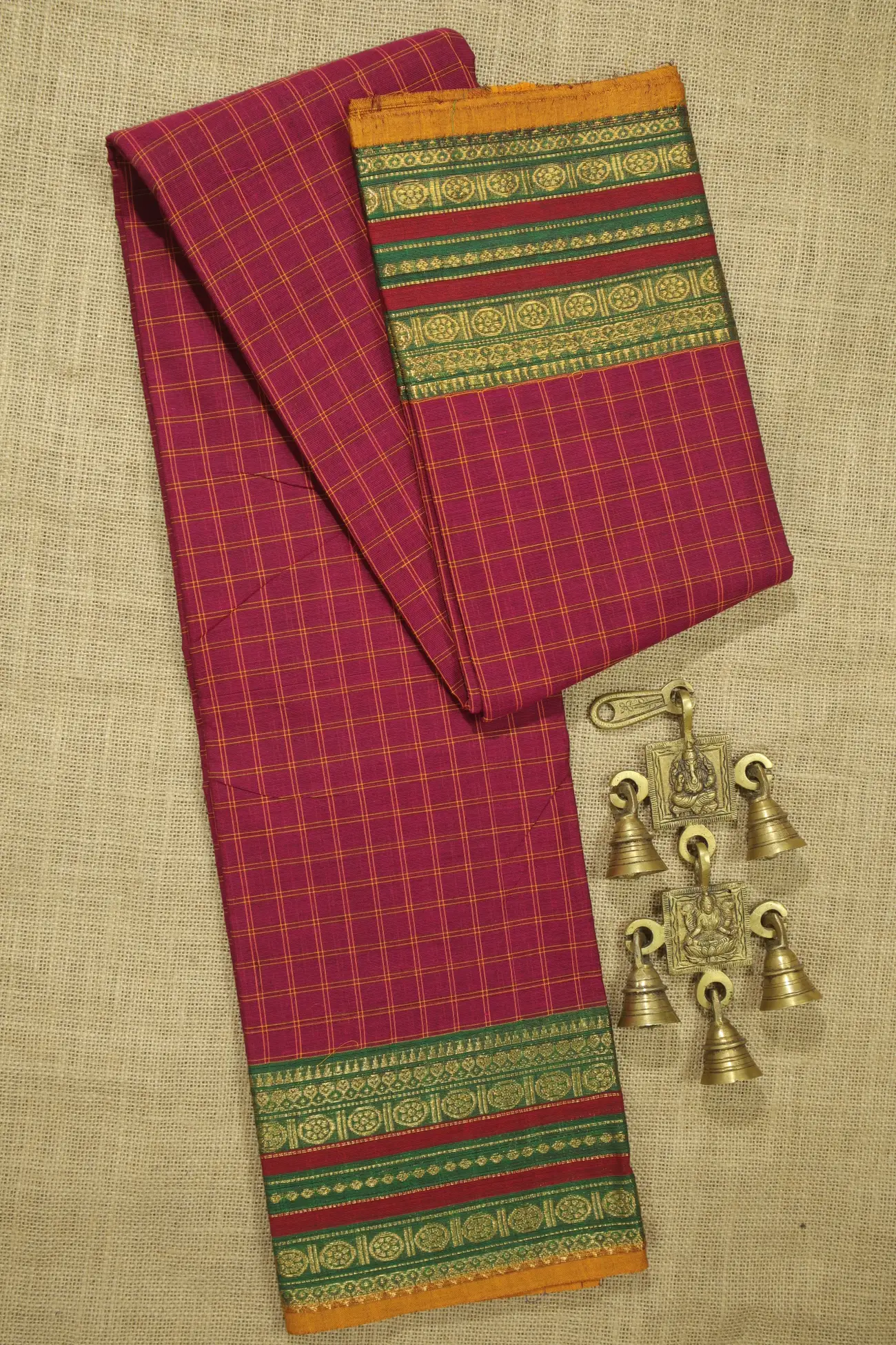 magenta-flower-checked-saree-ck002539-a