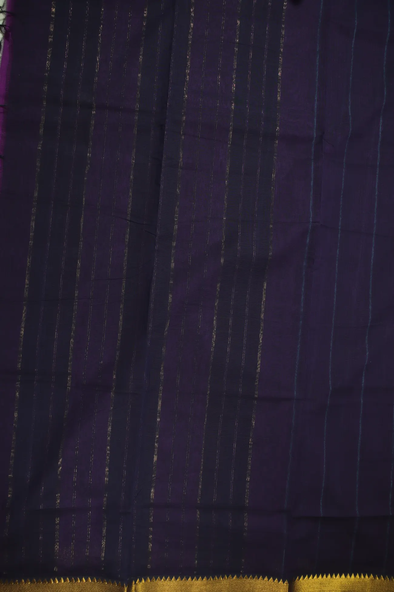 purple-vertical-stripes-mangalagiri-saree-ml002603-c