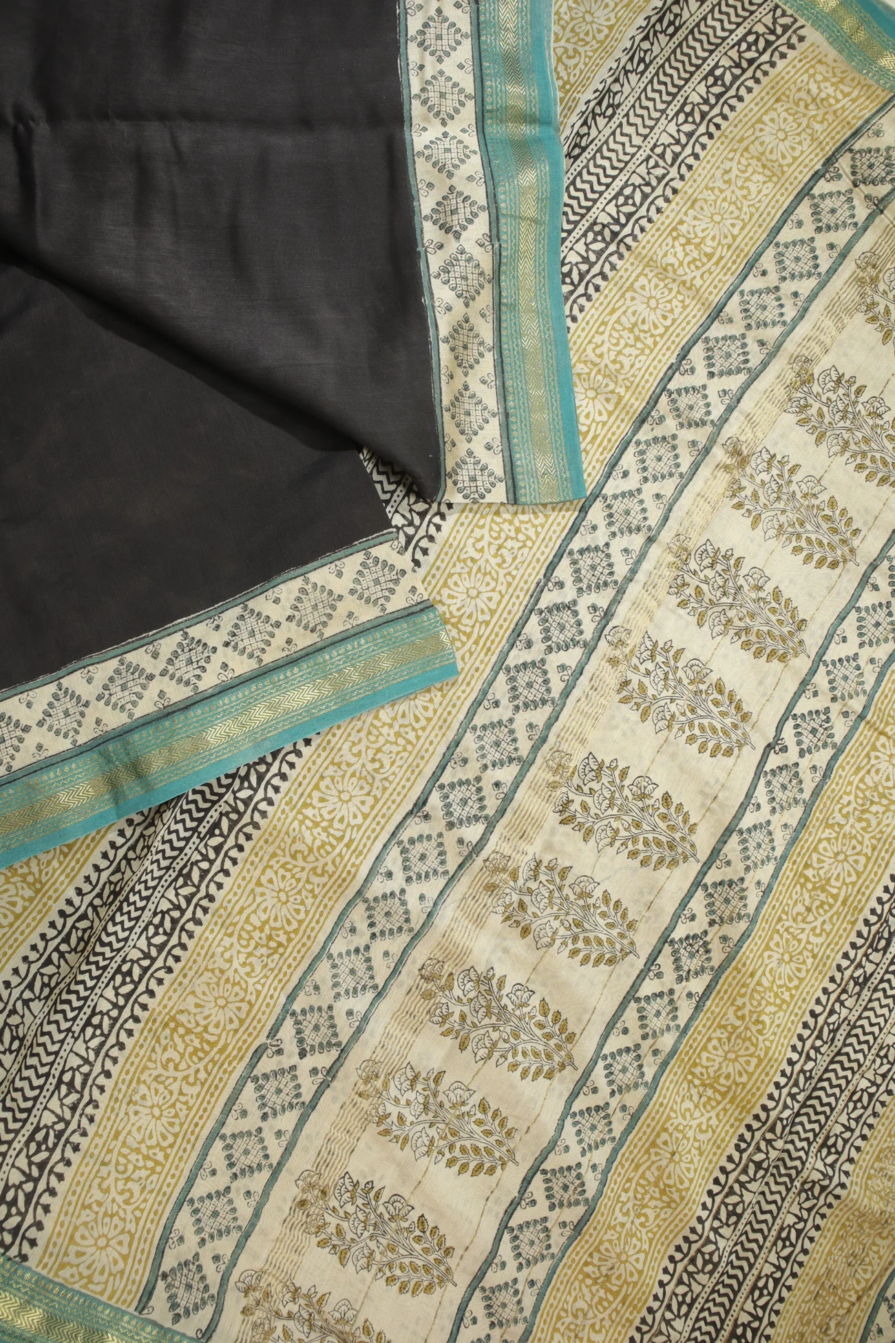 black-kolam-maheshwari-silk-cotton-mh000227-b