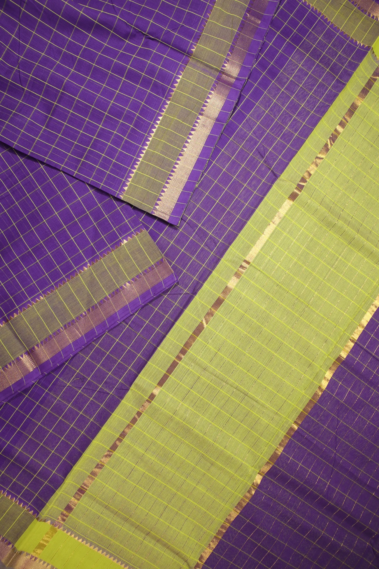 purple-checked-mangalagiri-saree-ml002615-b