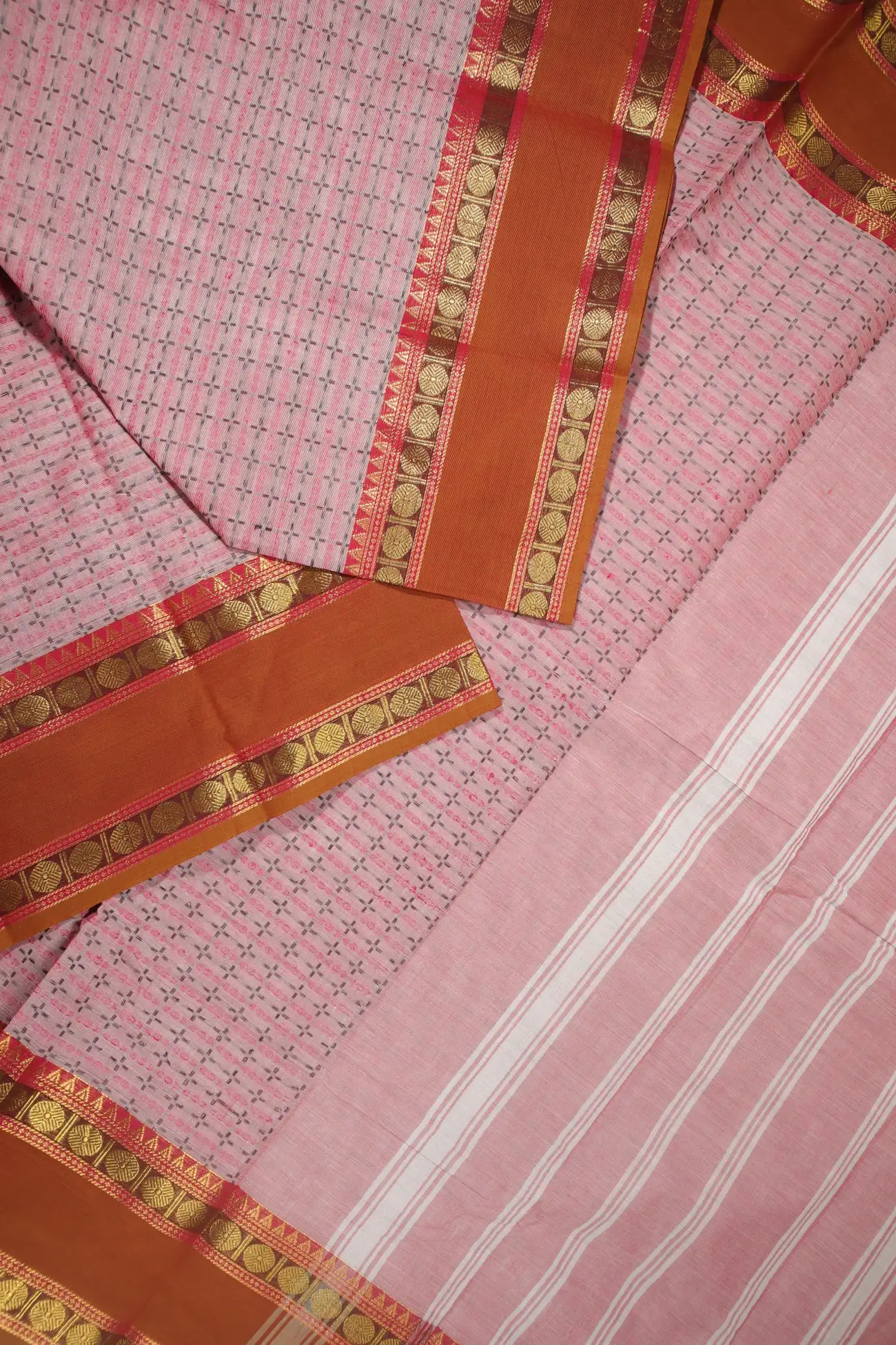 light-pink-plus-checked-kanchi-cotton-saree-uu005425-b