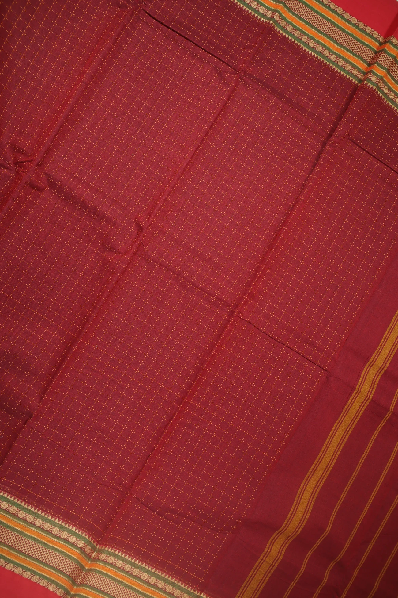 maroon-plus-checked-kanchi-cotton-saree-uu005423-c