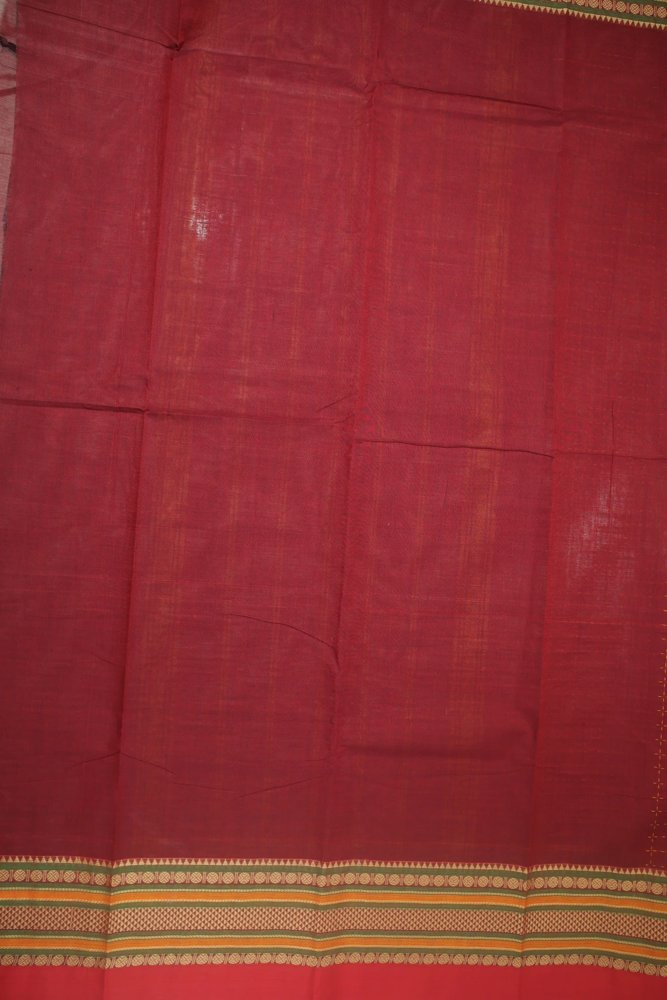 maroon-plus-checked-kanchi-cotton-saree-uu005423-d