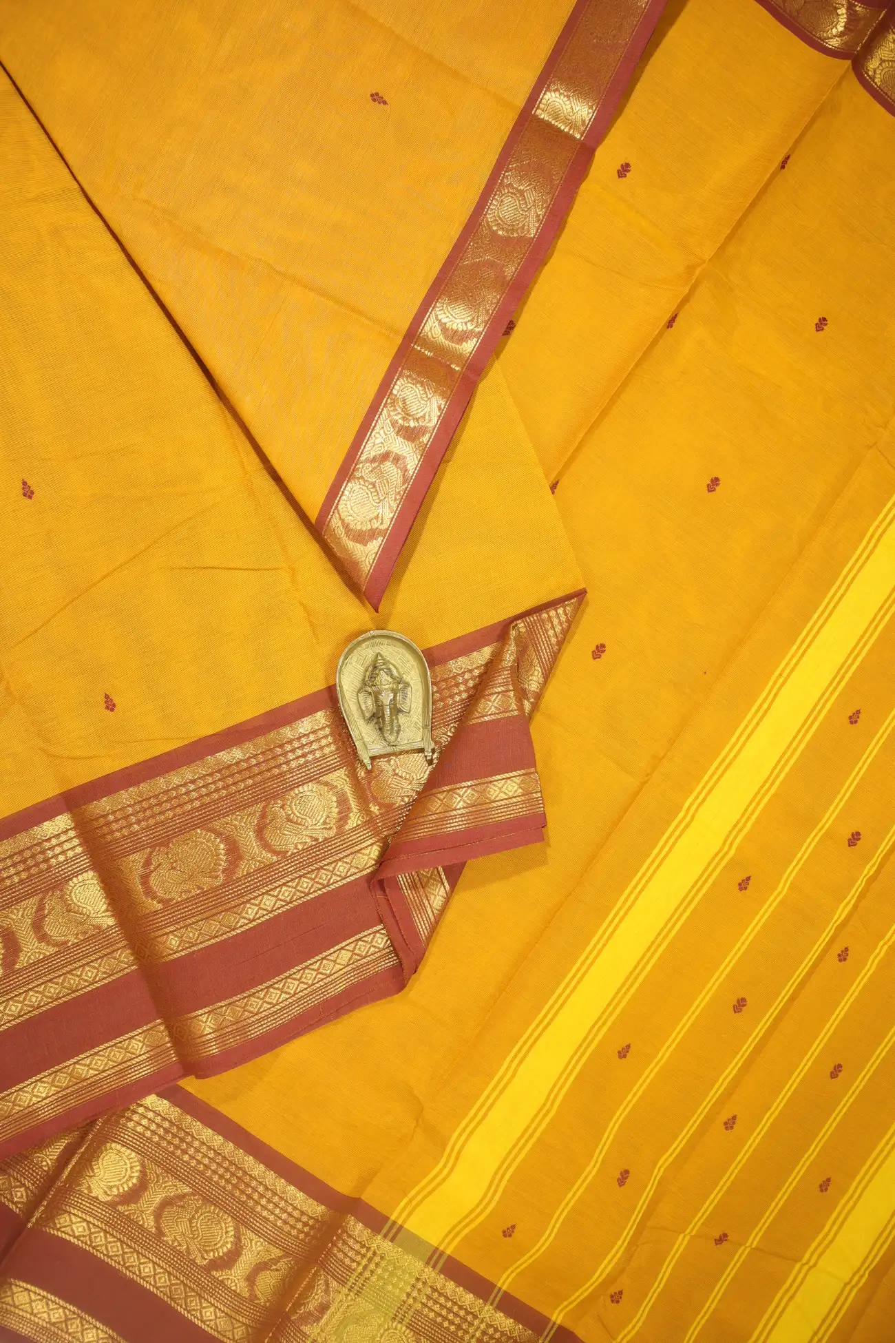 mustard-peacock-grand-chettinad-saree-gc002027-a