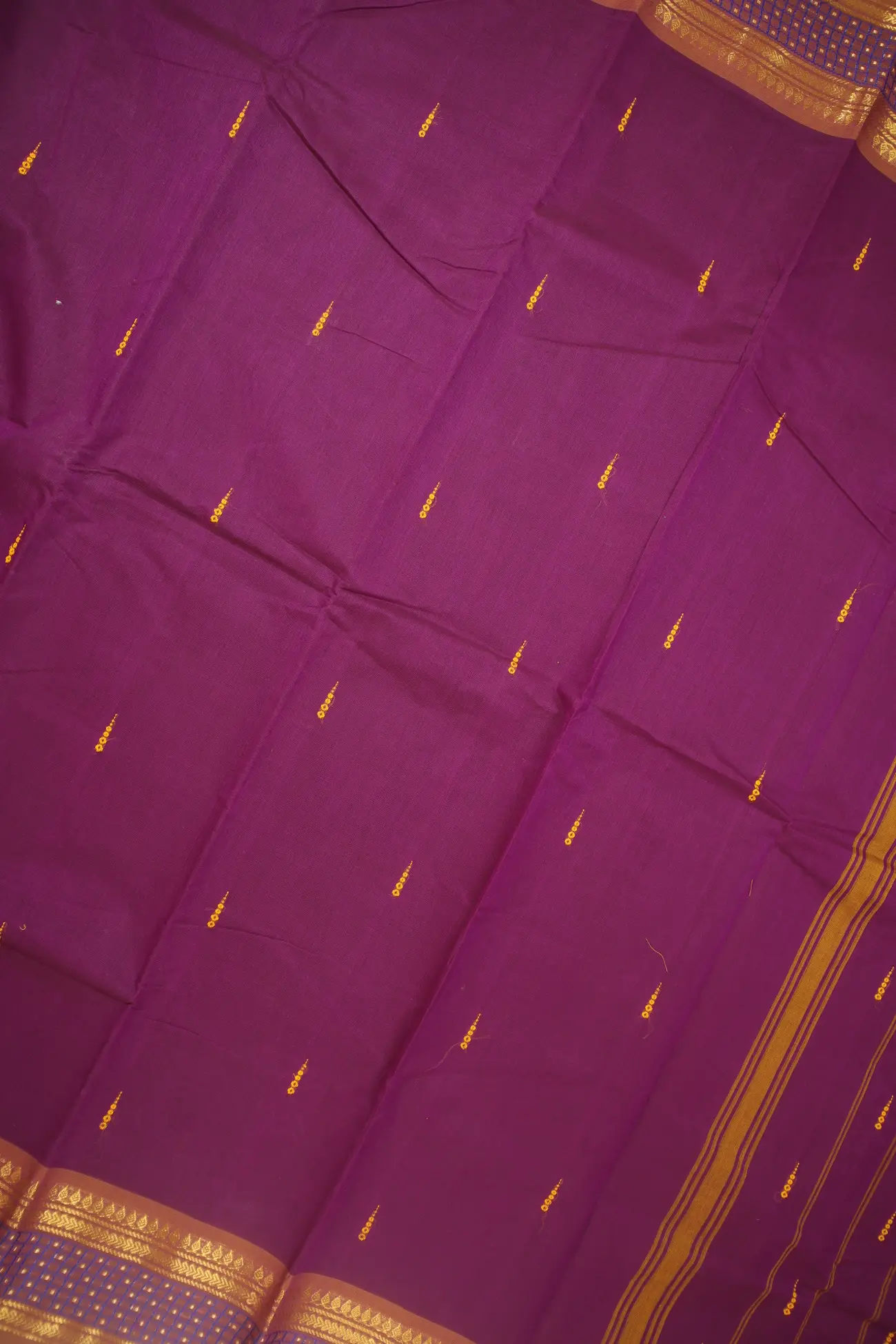 magenta-rain-drops-mallimokku-grand-chettinad-saree-gc002037-c