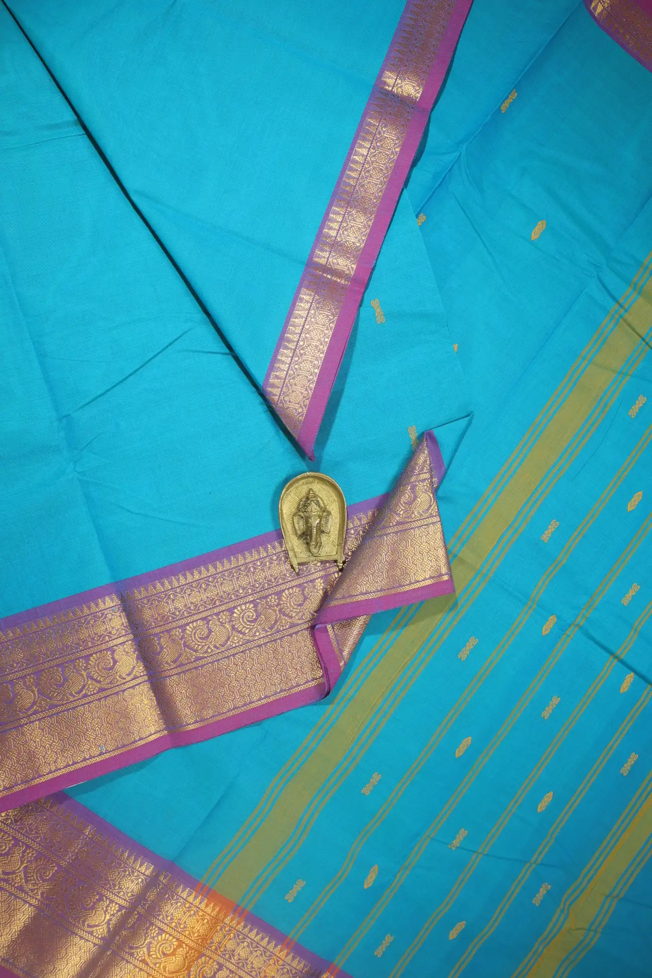 blue-peacock-temple-grand-chettinad-saree-gc001977-a