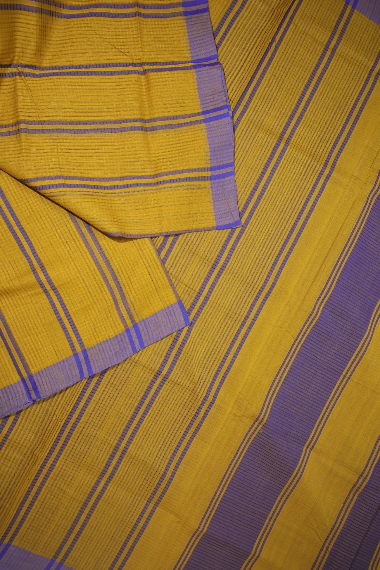 mustard-vertical-stripes-mangalagiri-saree-ml002557-b