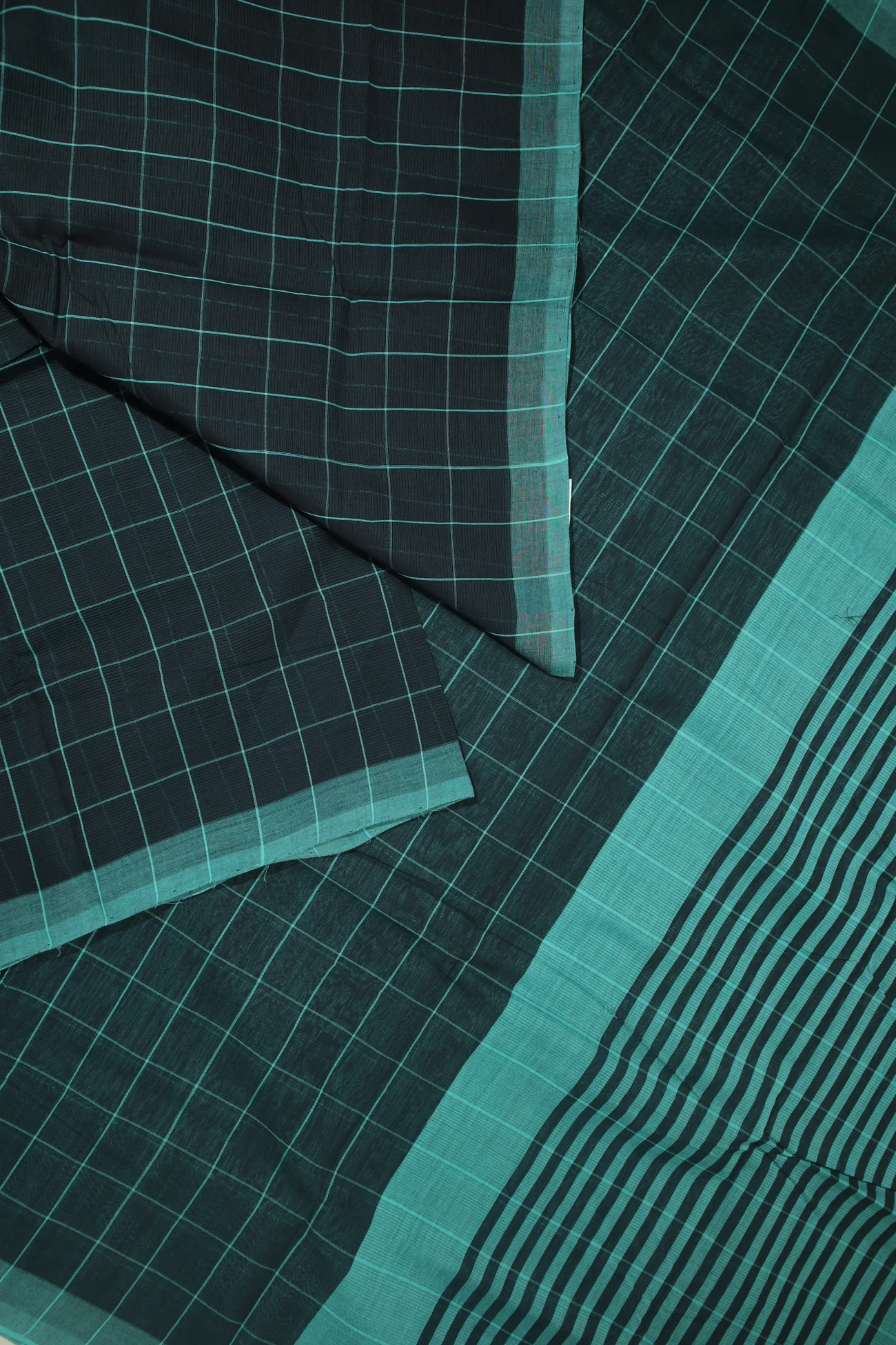 navy-checked-mangalagiri-saree-ml002520-b