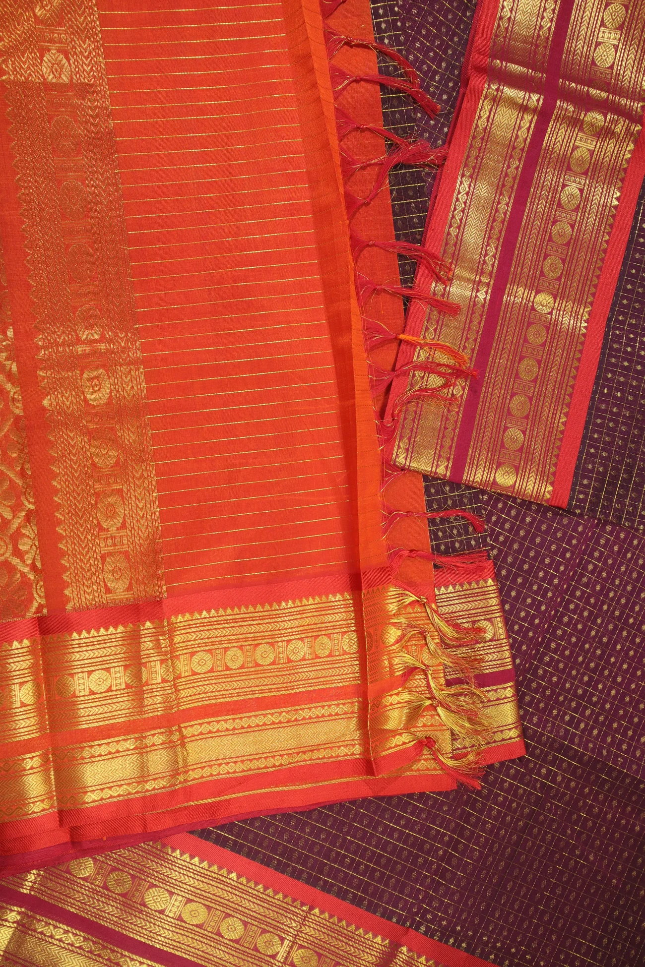 dark-magenta-laksha-deepam-silk-cotton-saree-sc002919-b