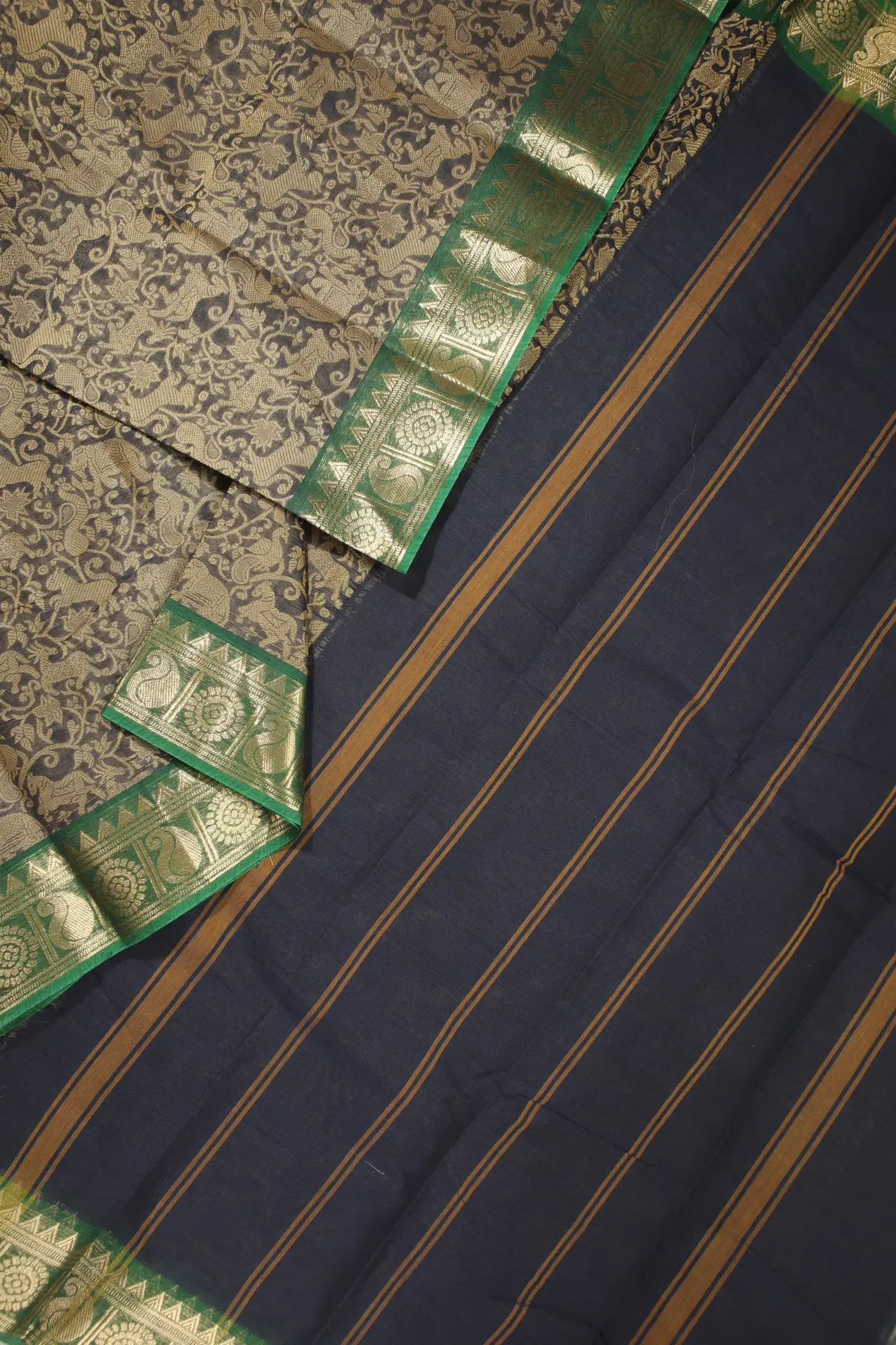 navy-vanasingaram-kanchi-cotton-saree-uu005482-b