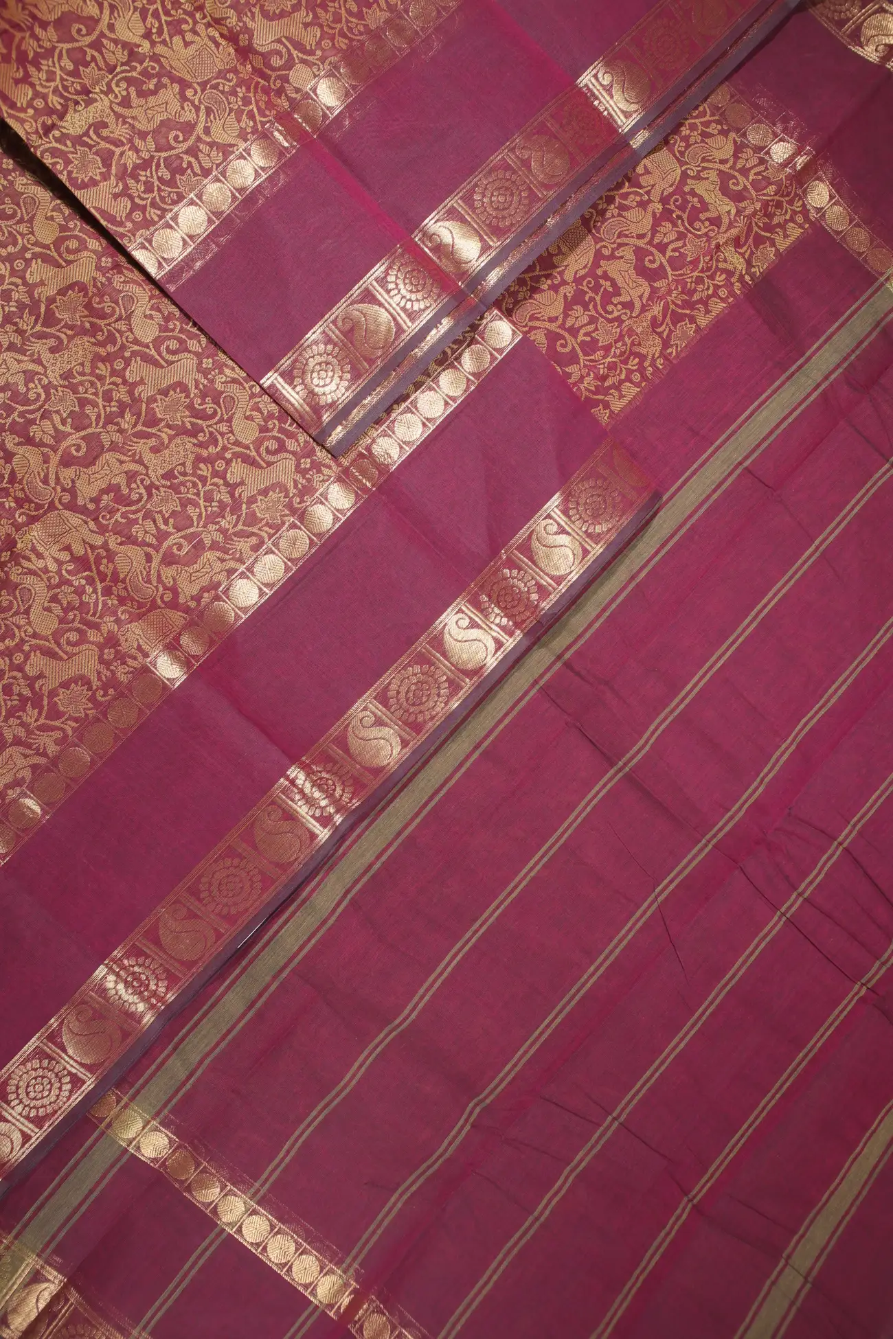 dark-maroon-vanasingaram-kanchi-cotton-saree-uu005480-b