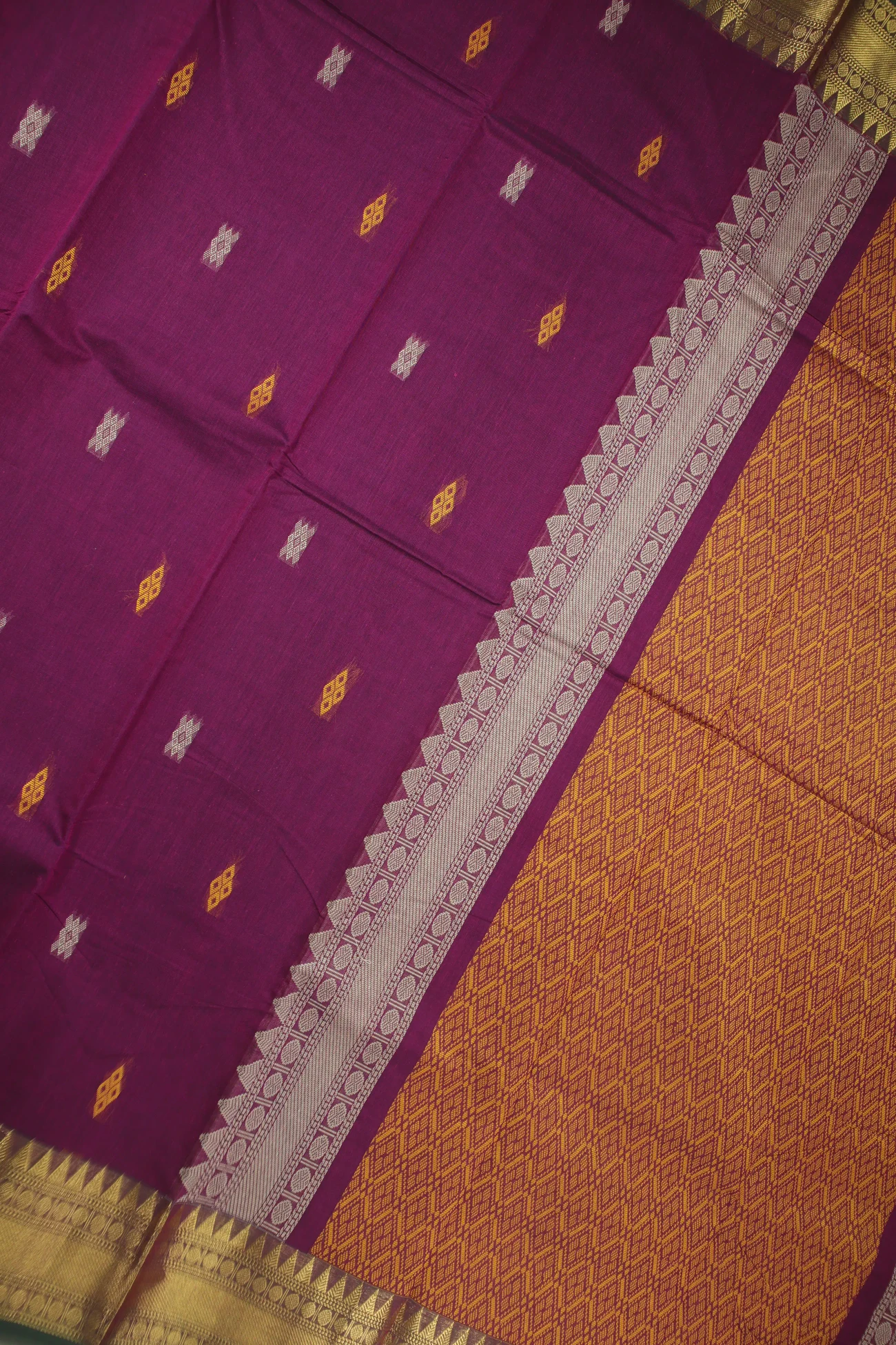 purple-temple-ruthratcham-kanchi-cotton-saree-uu005441-c