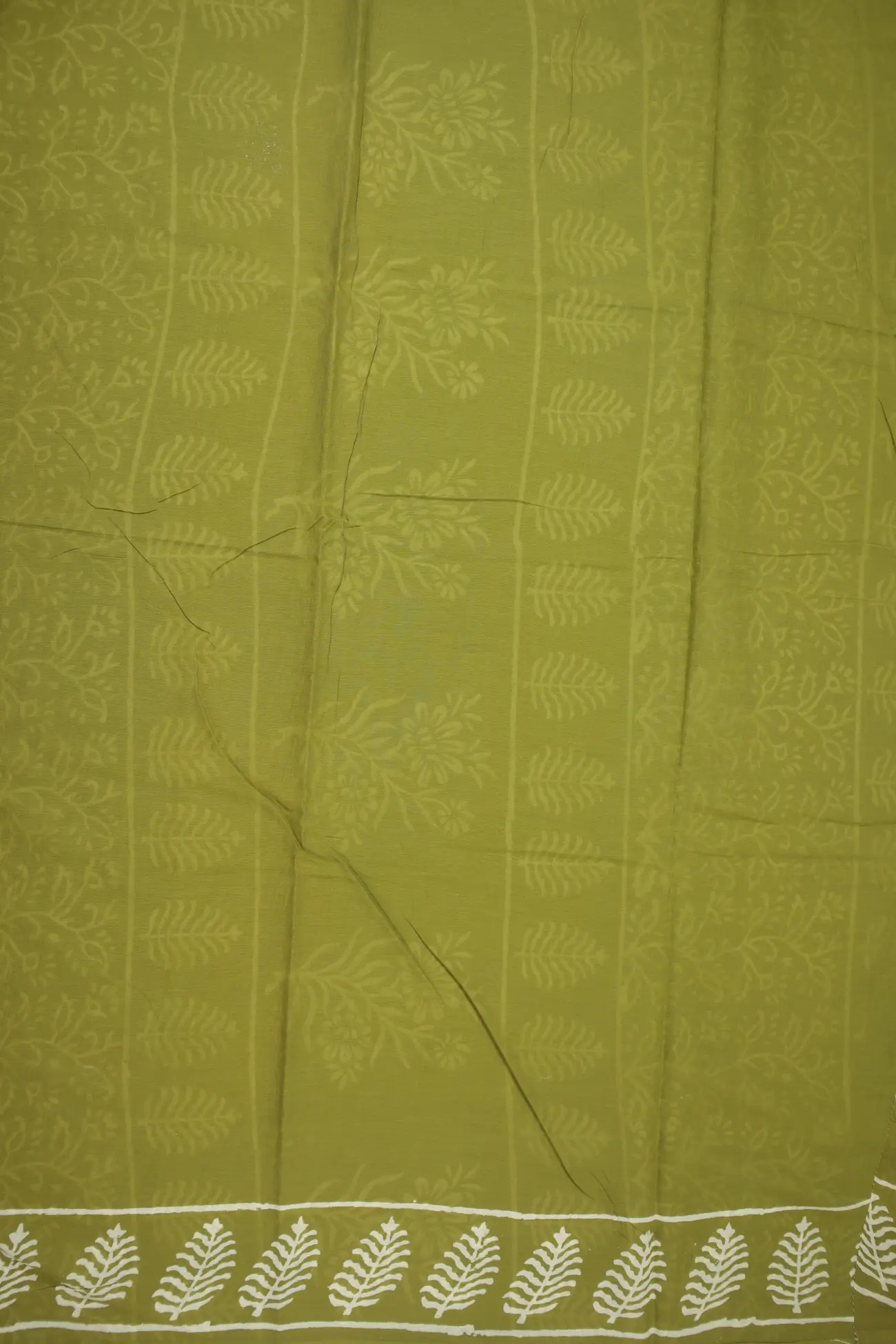 light-green-flower-mulmul-cotton-saree-mm001892-d