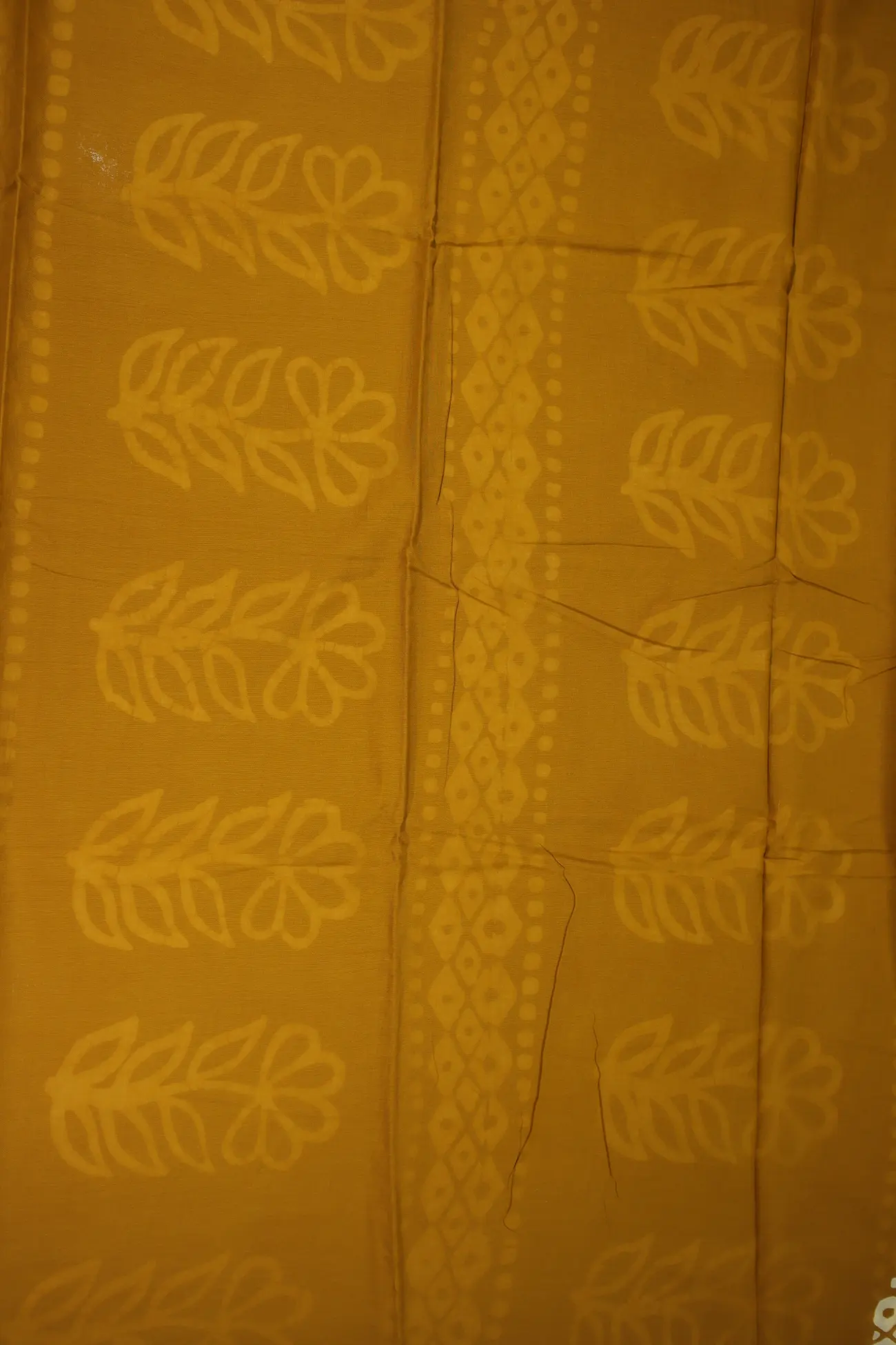 ivory-flower-mulmul-cotton-saree-mm001871-d