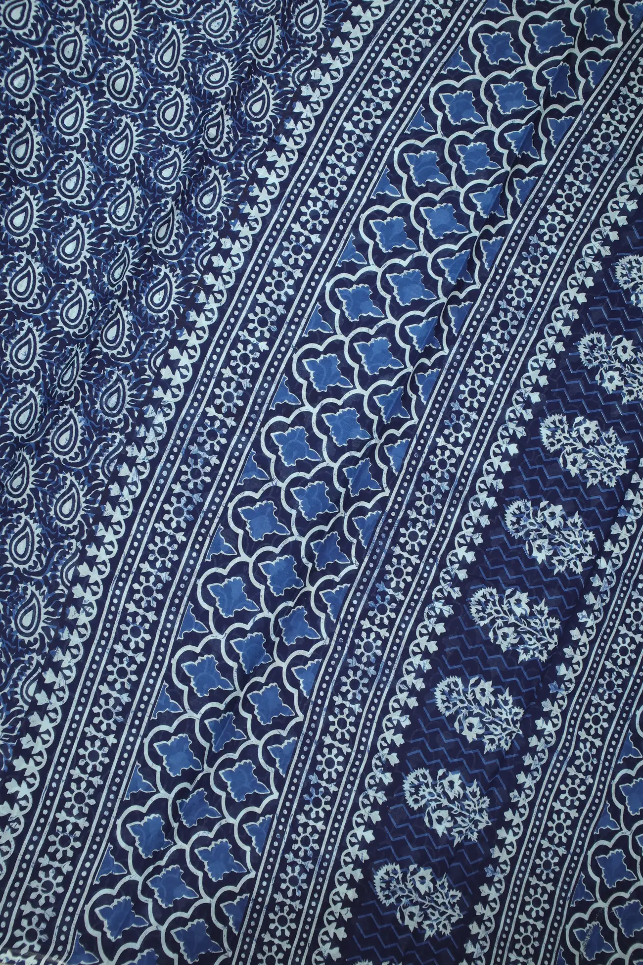 blue-mango-mulmul-cotton-saree-mm001869-c