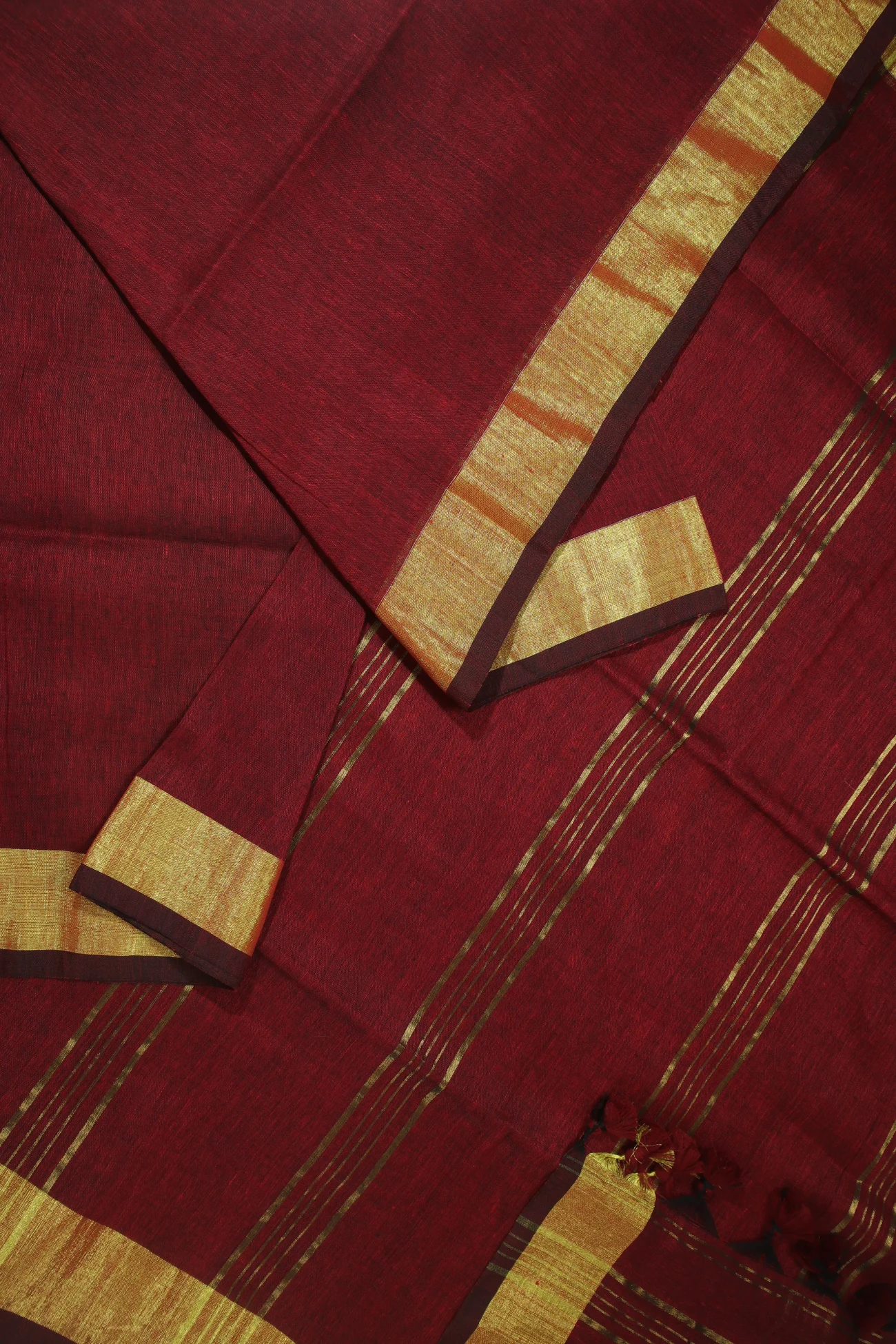 maroon-plain-linen-printed-saree-lnp000153-b