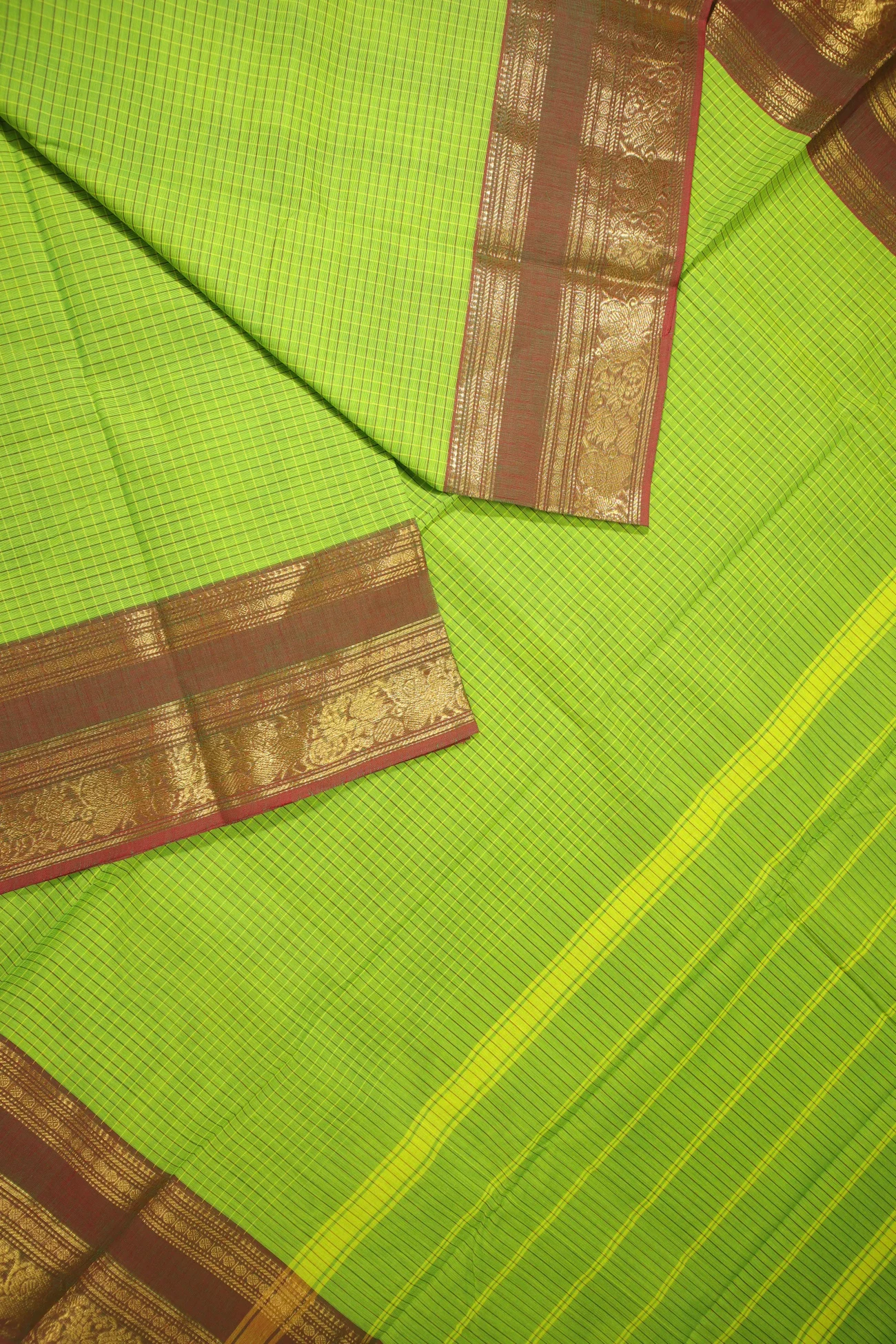 light-green-ruthratcham-peacock-checked-saree-ck002570-b