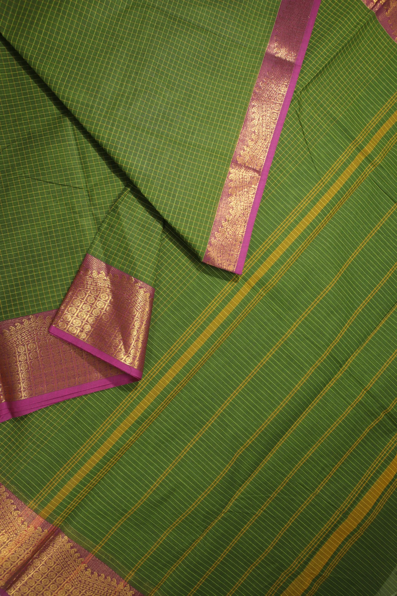 green-mango-checked-saree-ck002585-b