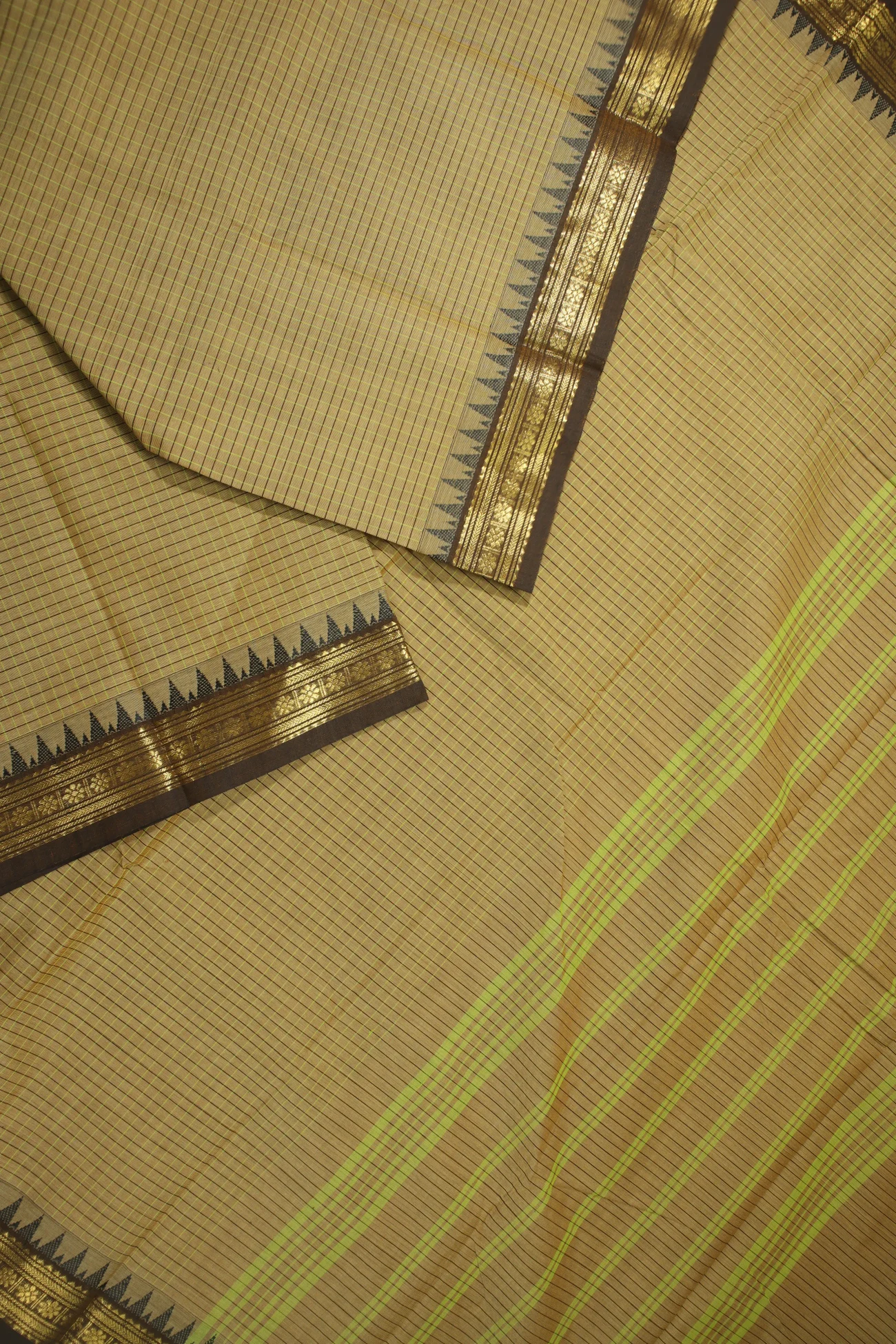 wheat-temple-checked-saree-ck002588-b