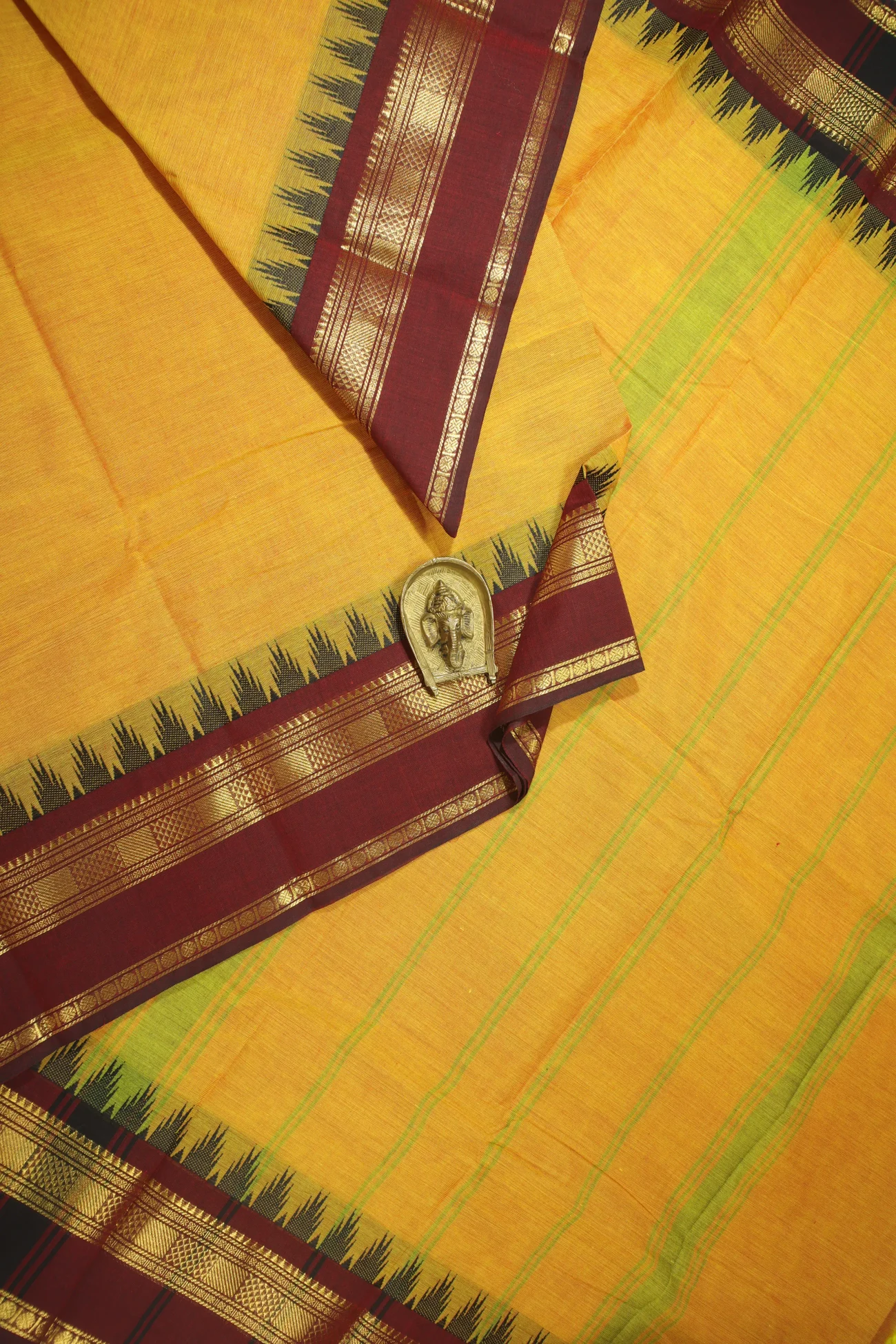 yellow-temple-grand-chettinad-saree-gc002284-a