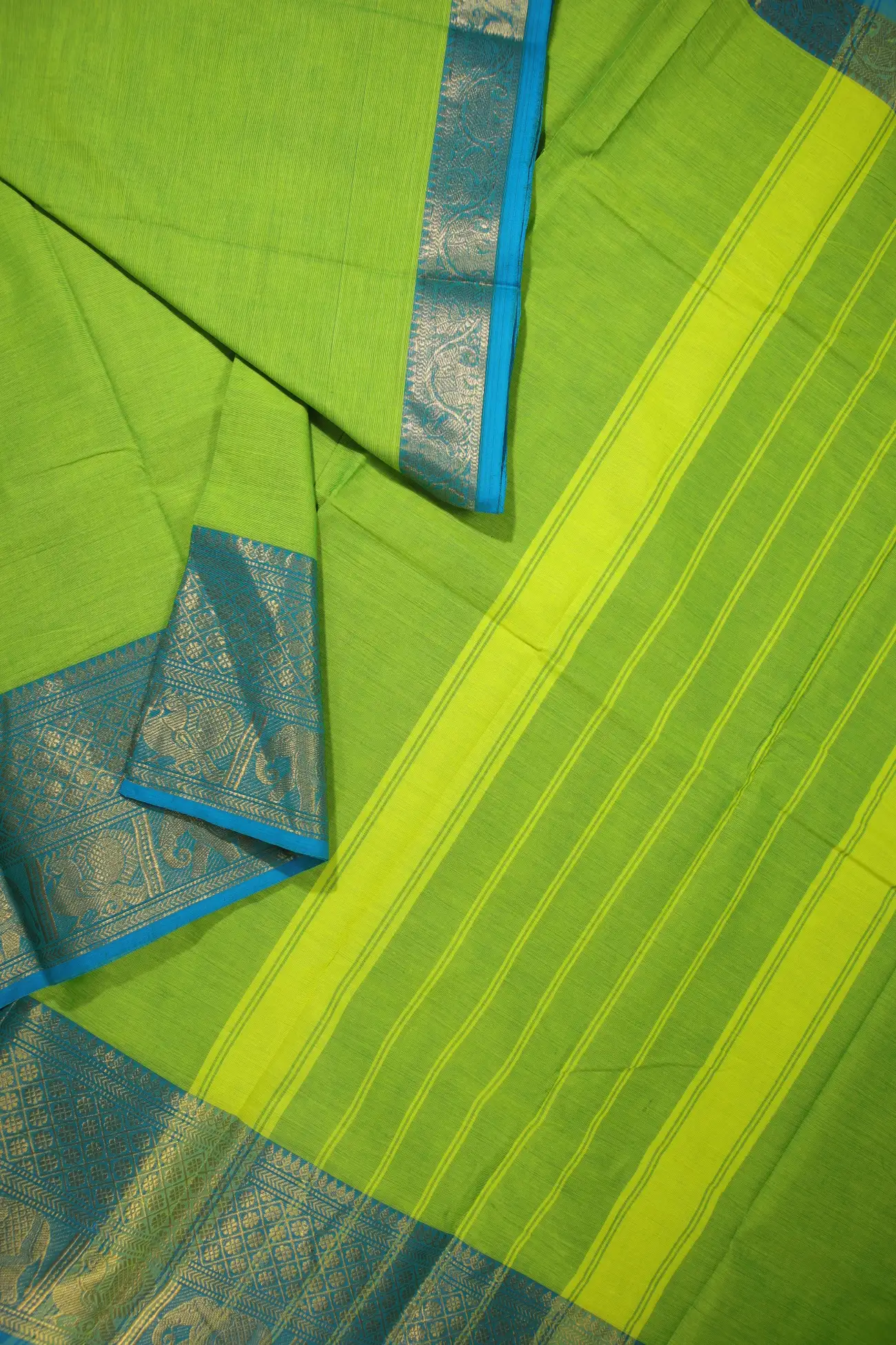 light-green-elephant-peacock-grand-chettinad-saree-gc002317-b